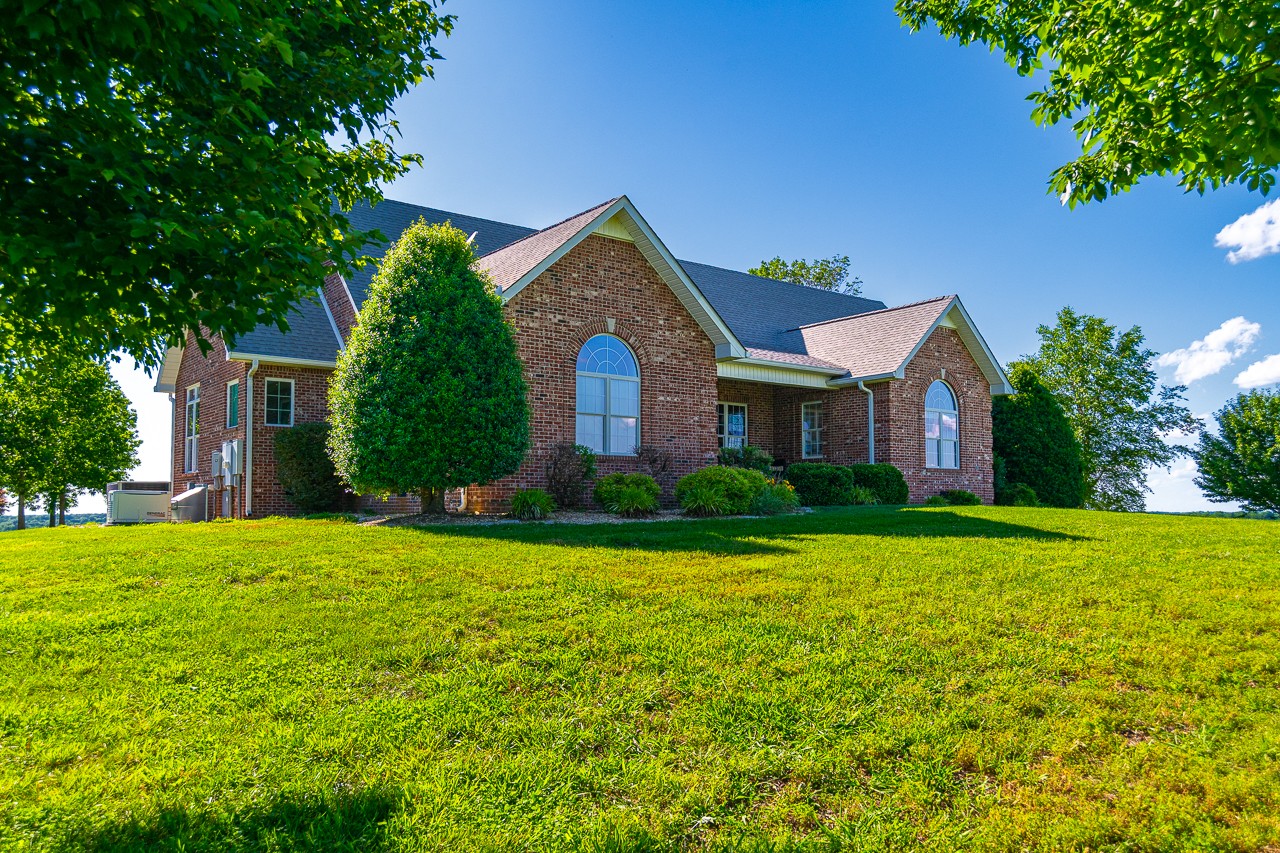 226 Naron Rd Property Photo 3