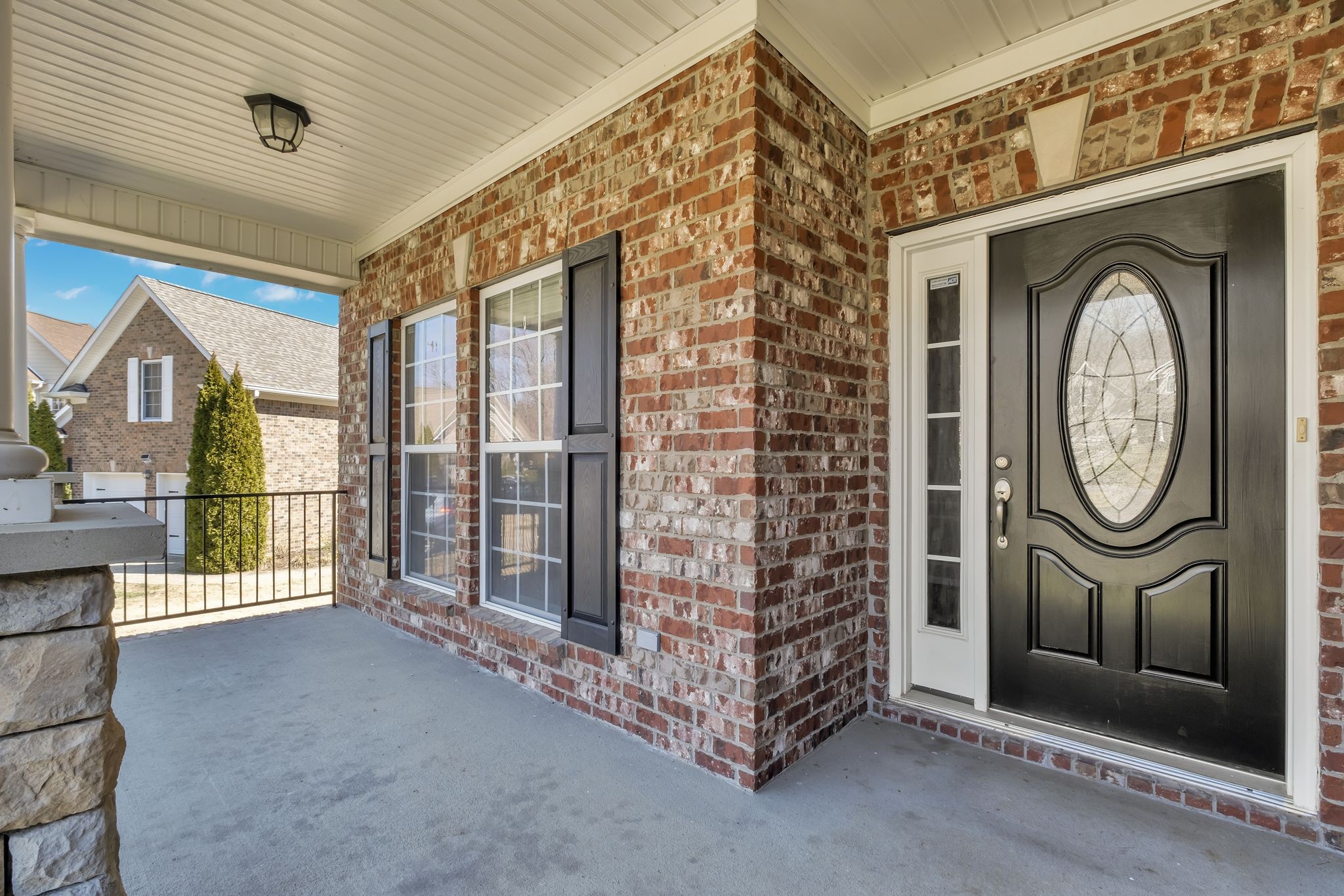 3905 Signature Ct Property Photo 6