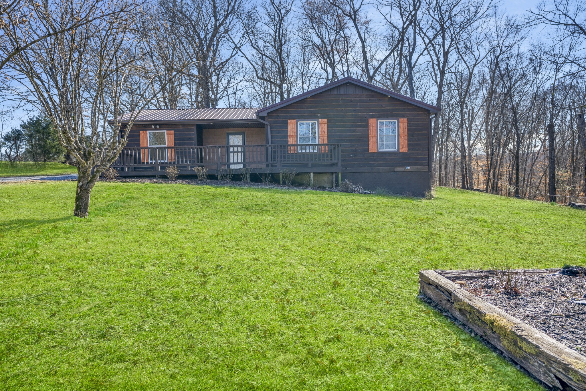 1212 Ussery Rd, S Property Photo 1
