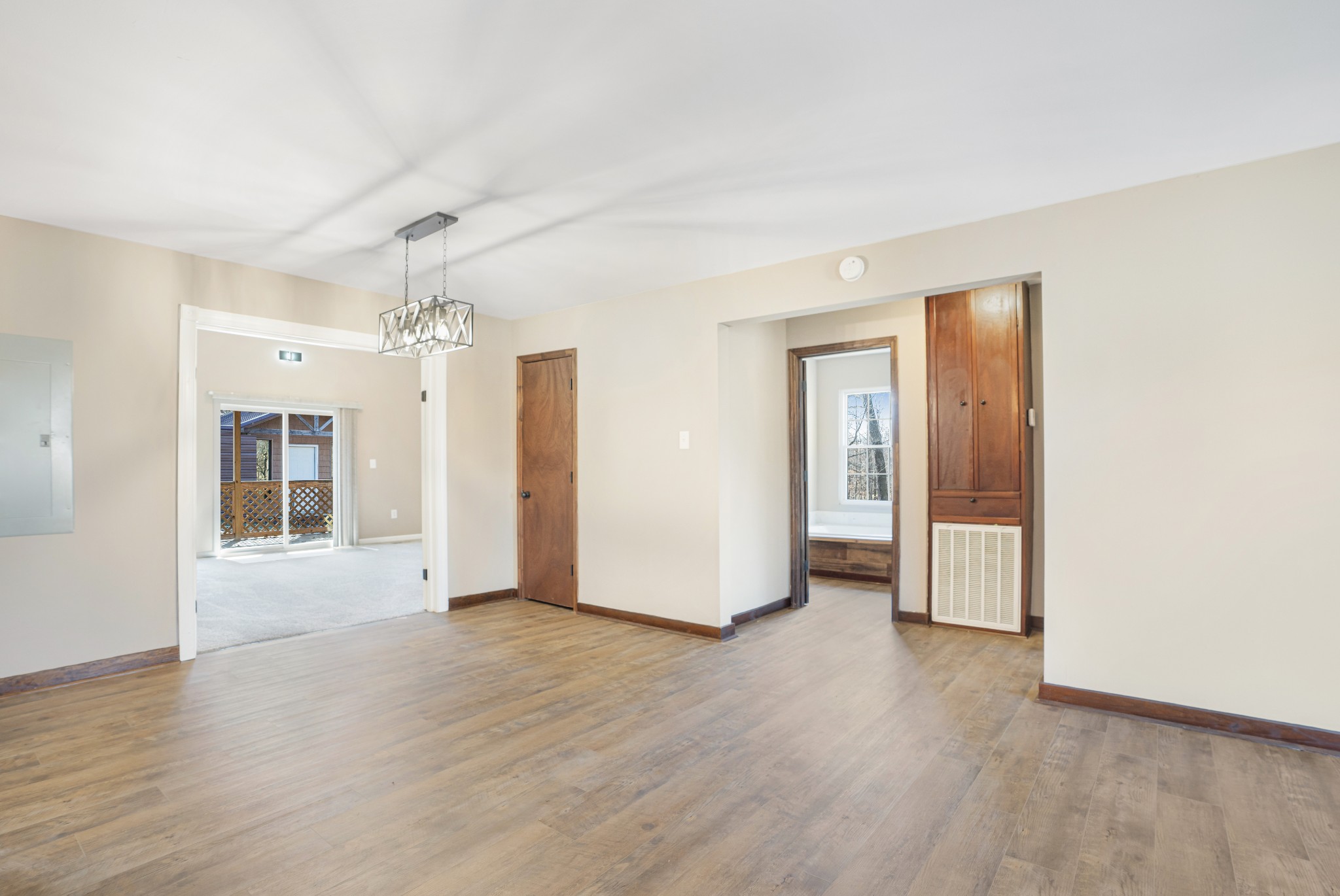 1212 Ussery Rd, S Property Photo 13