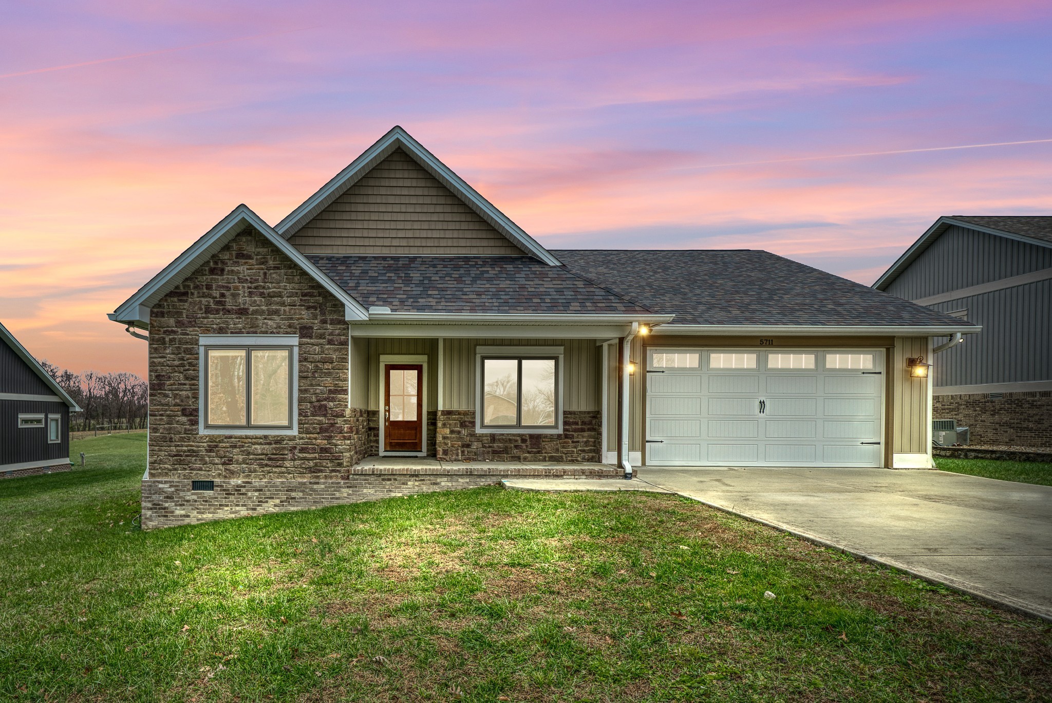 5711 Presley Ln Property Photo 1