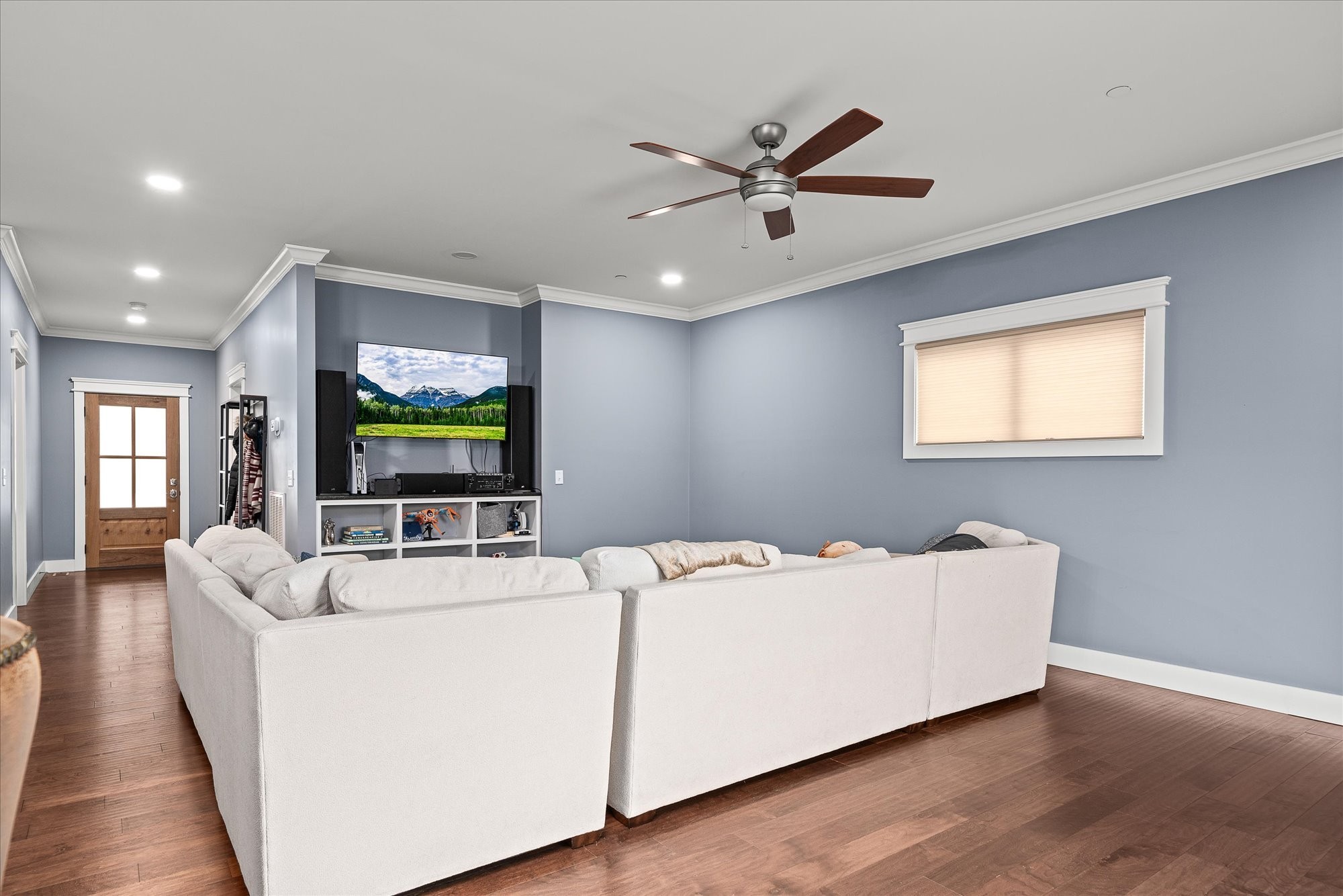 5711 Presley Ln Property Photo 3