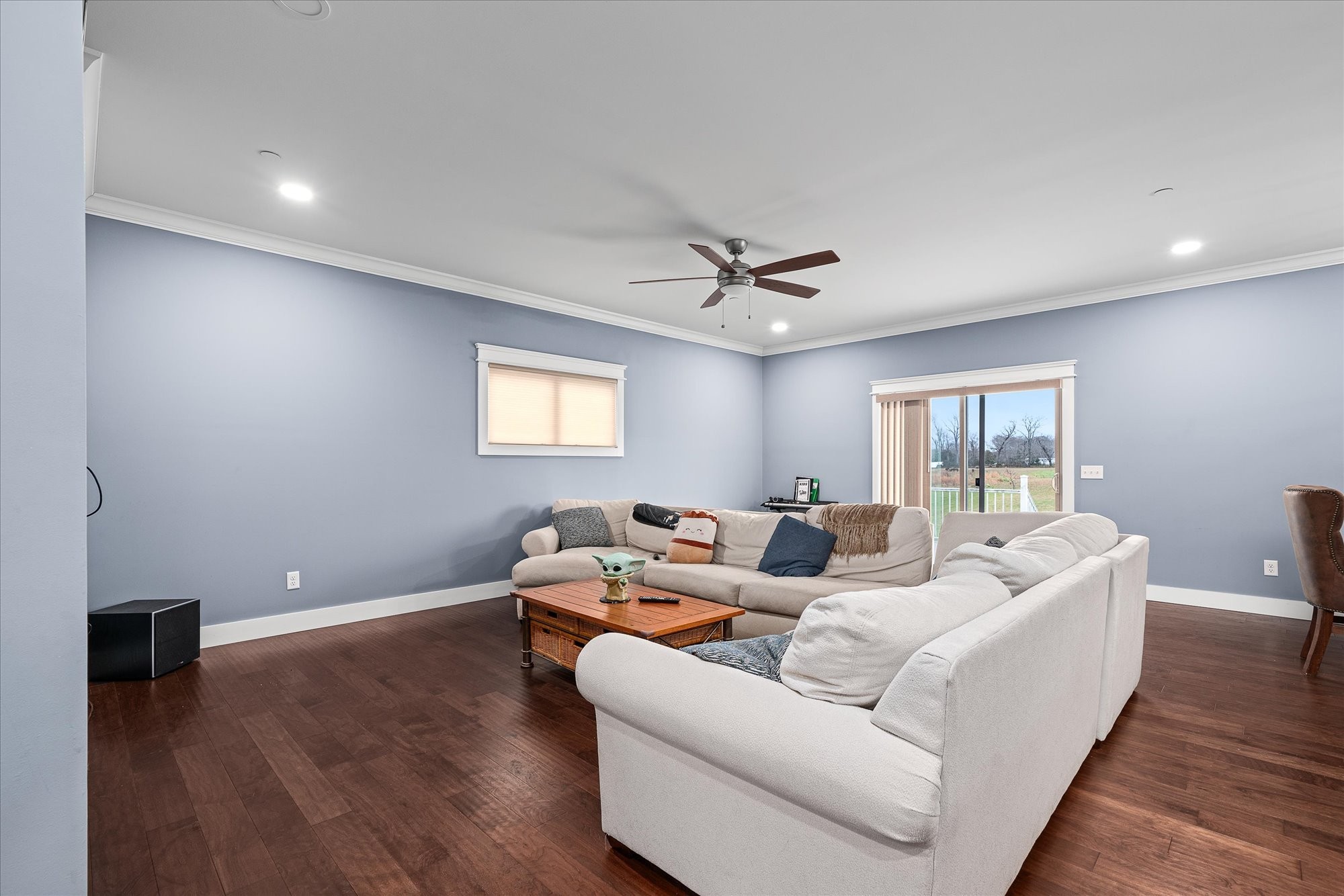5711 Presley Ln Property Photo 4