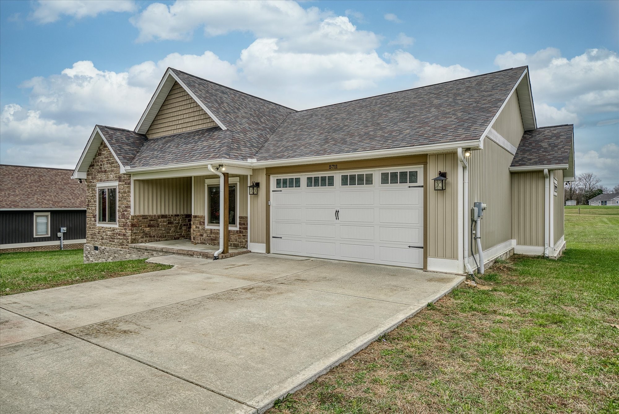 5711 Presley Ln Property Photo 23