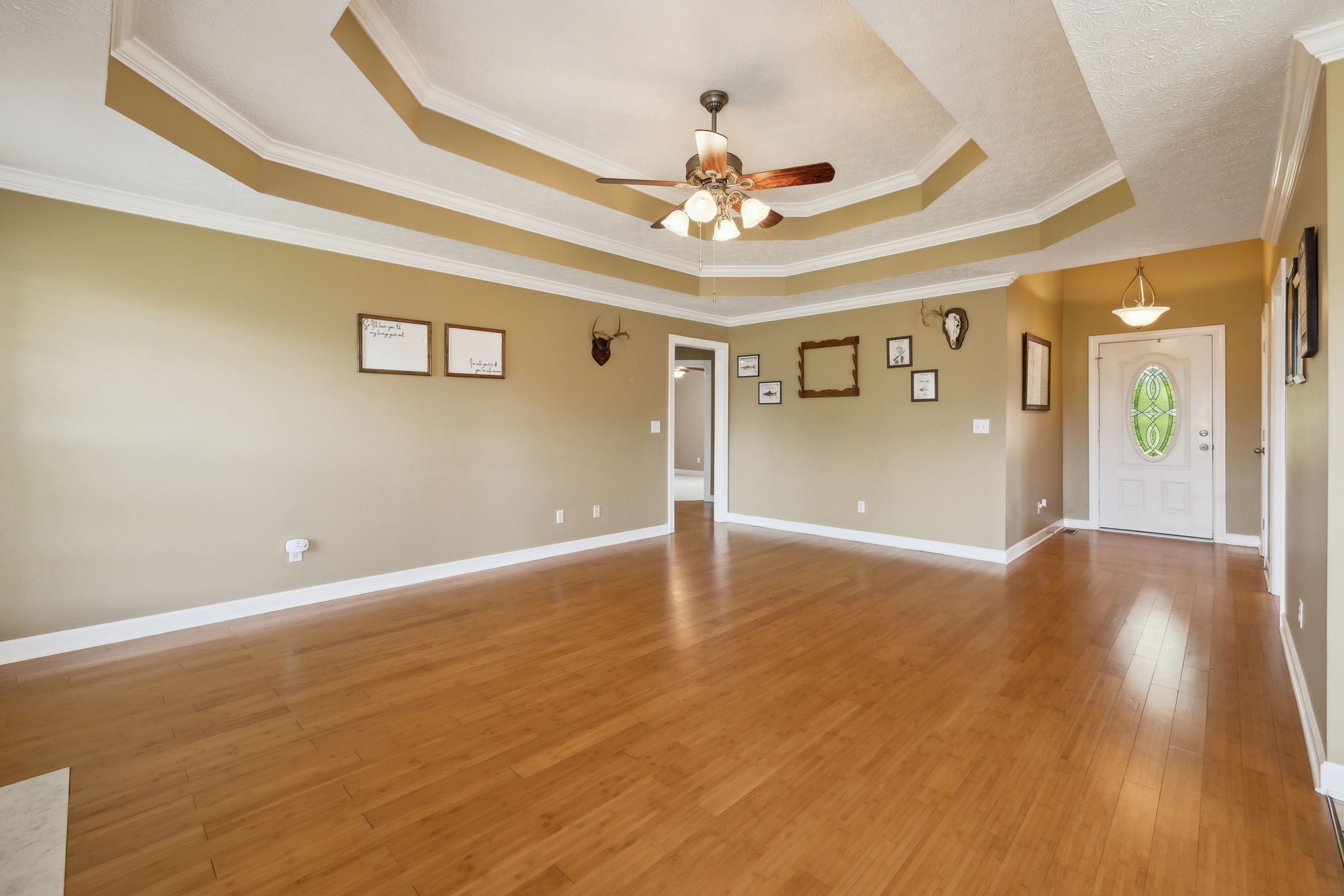 1000 Roland Ct Property Photo 8