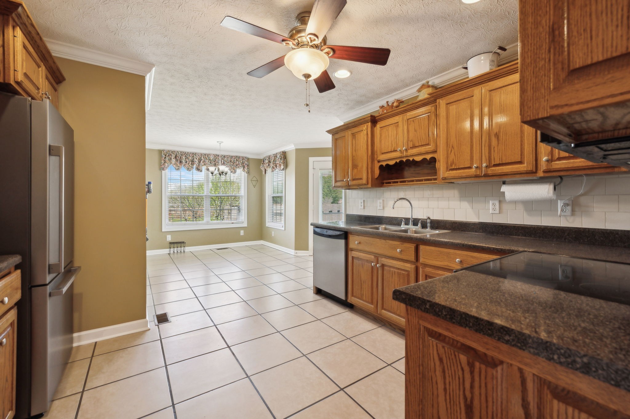 1000 Roland Ct Property Photo 23