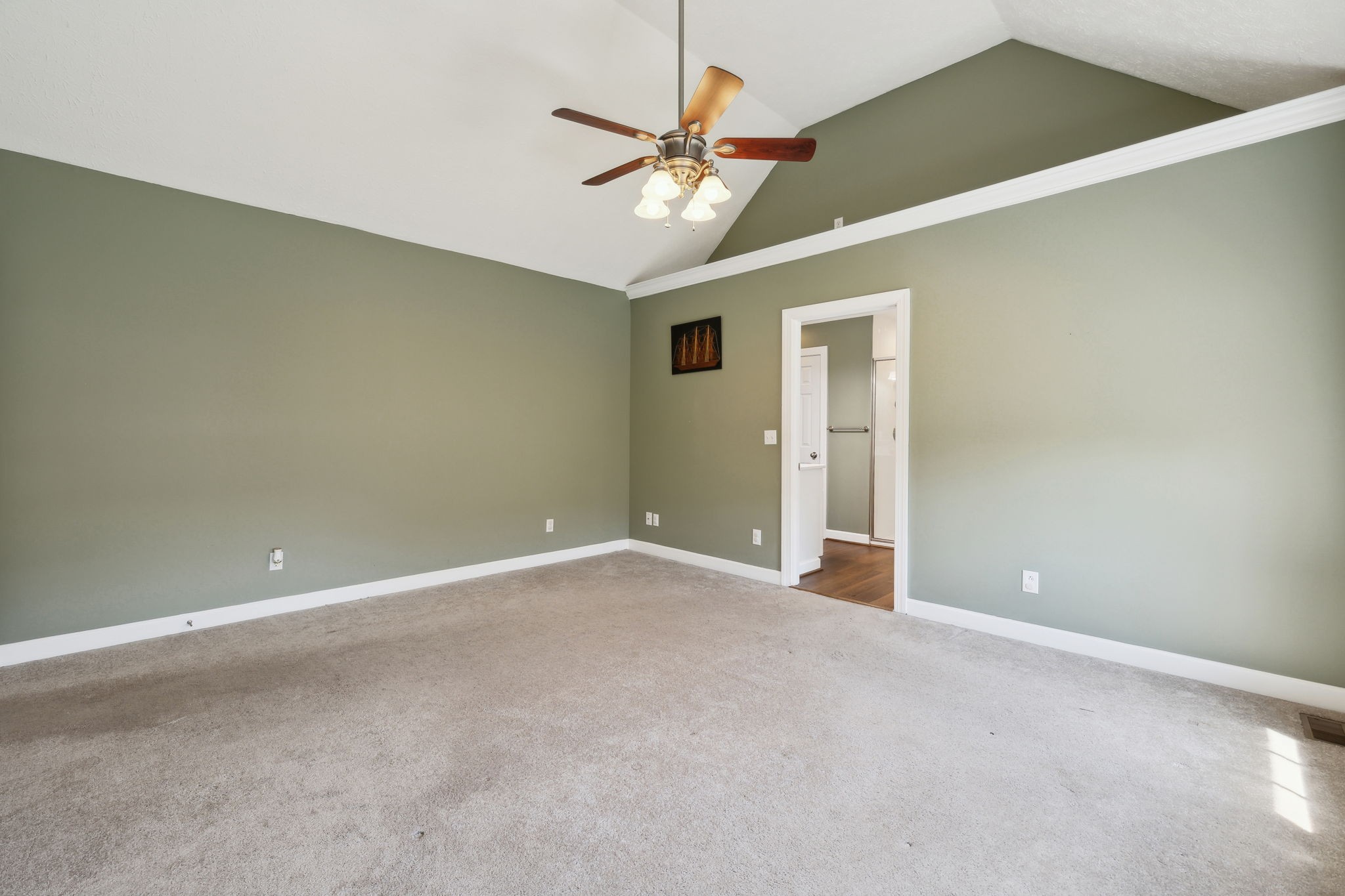 1000 Roland Ct Property Photo 29
