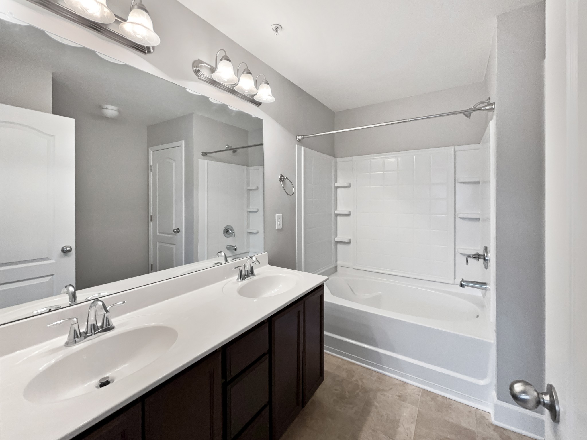 3024 Thornbury Pl Property Photo 7