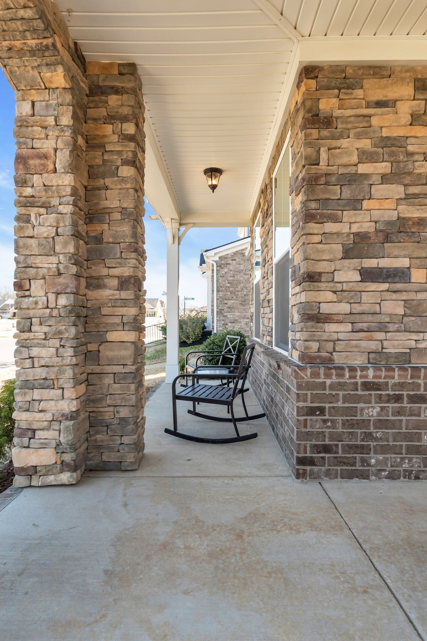 4151 Magnolia Farms Dr Property Photo 4