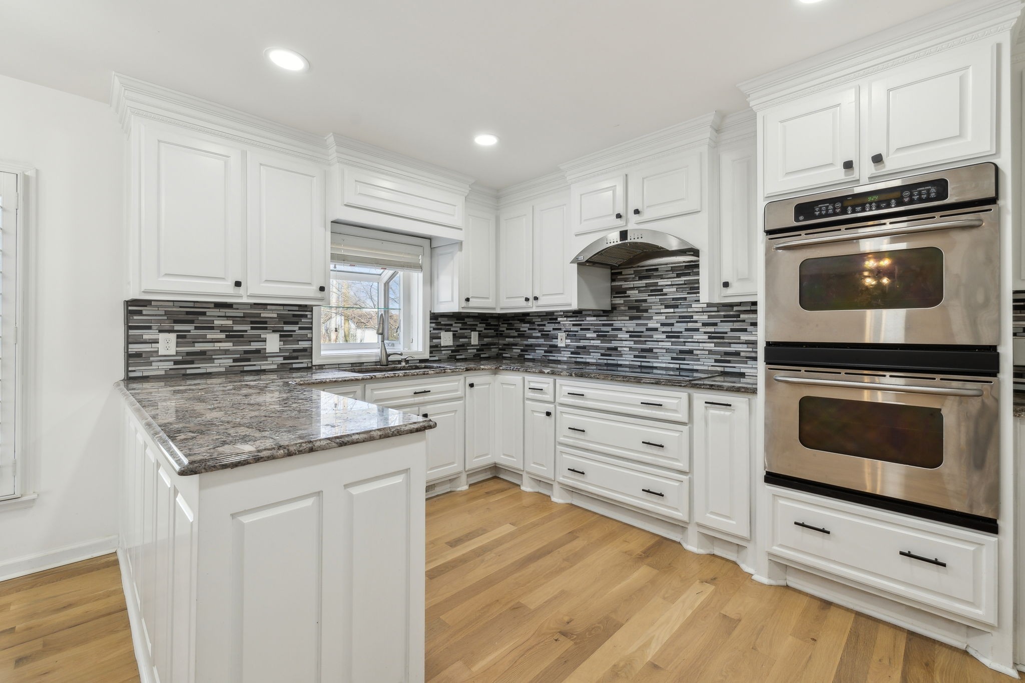 1726 Lewisburg Pike Property Photo 10