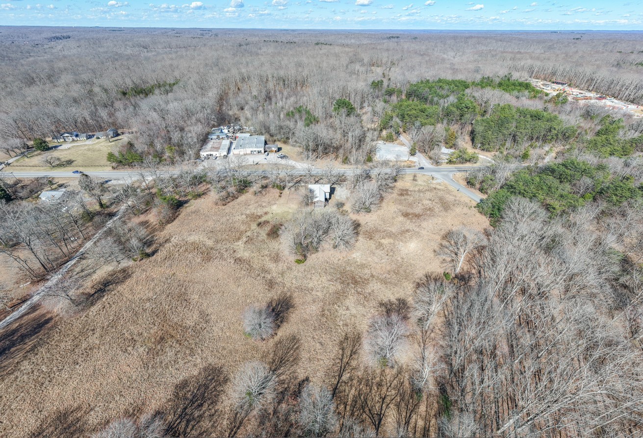 4198 Highway 96 Property Photo 9