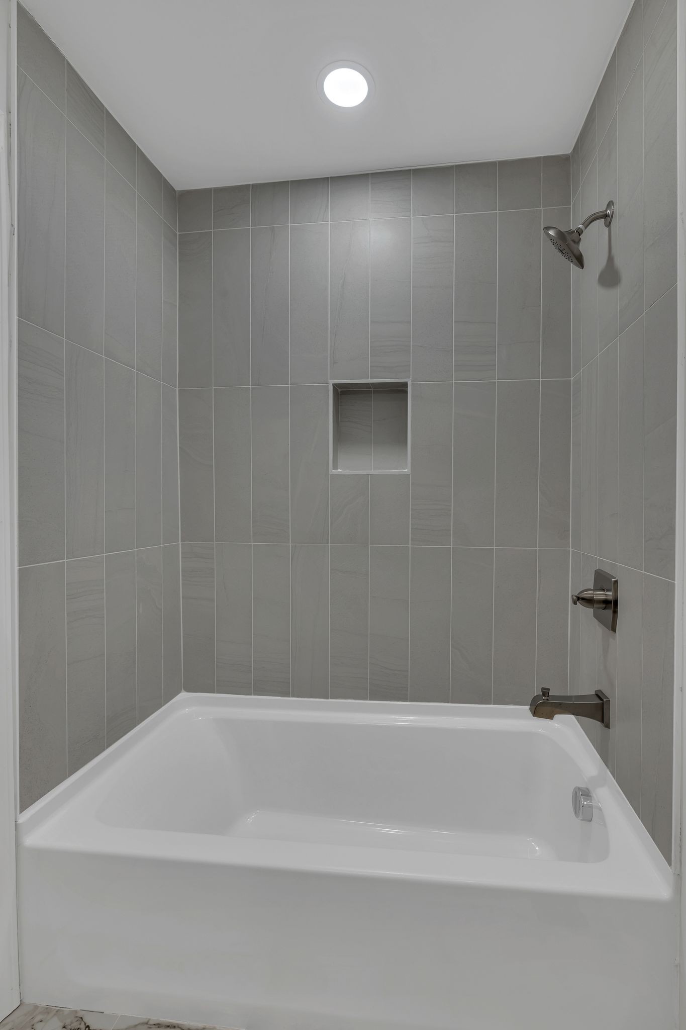 1025 42nd Ave, N Property Photo 22