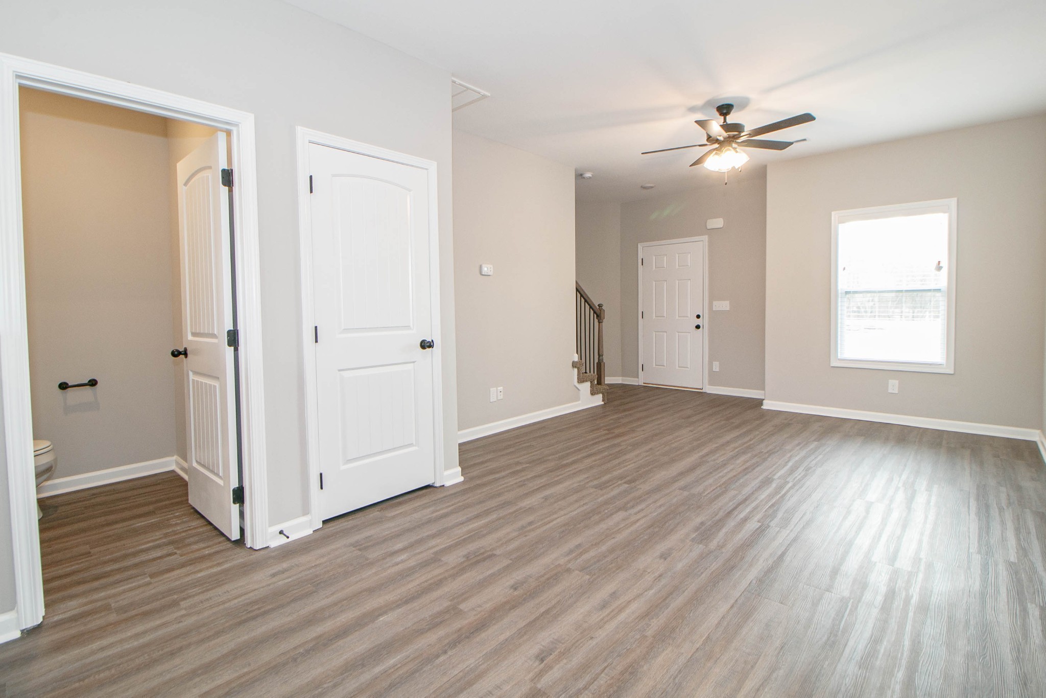 1115 Hillwood Drive #e1 Property Photo 4