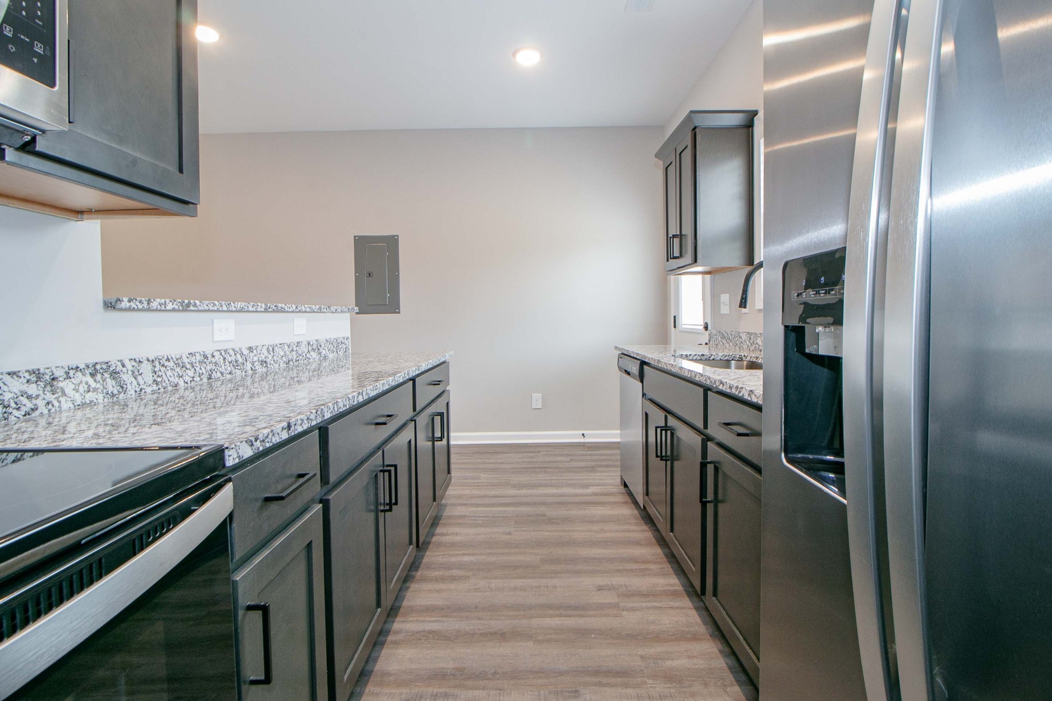 1115 Hillwood Drive #e1 Property Photo 11