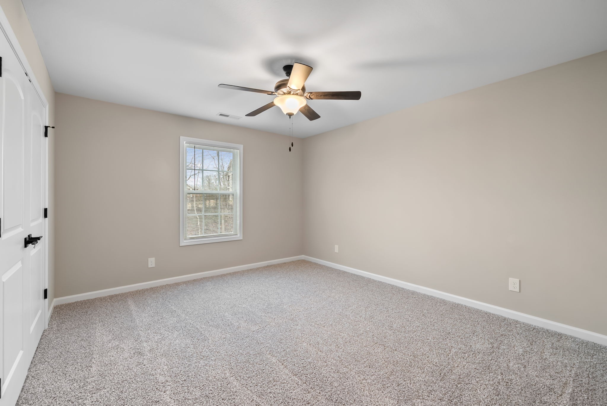 1655 Evans Rd Property Photo 11
