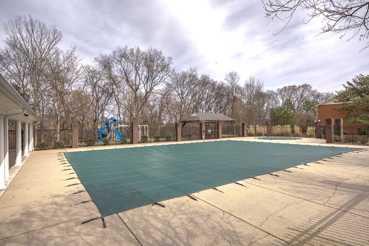 453 Old Towne Dr Property Photo 29