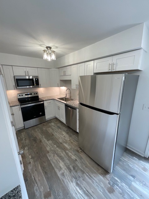 760 Mcpherson Dr Property Photo 2