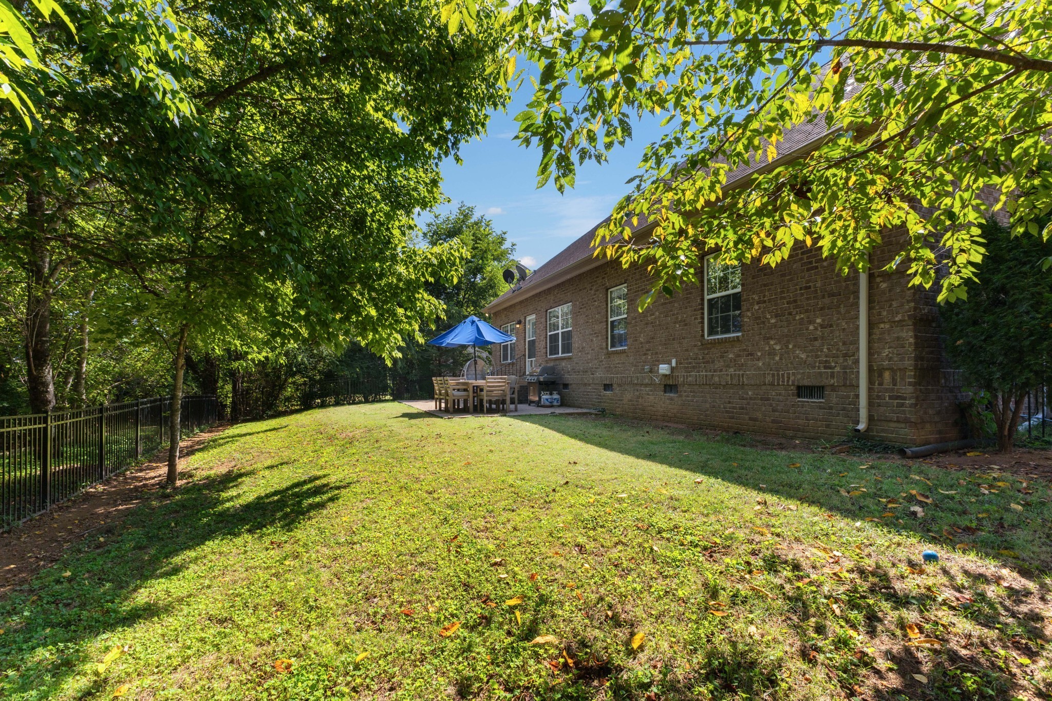 1002 Glessner Dr Property Photo 36