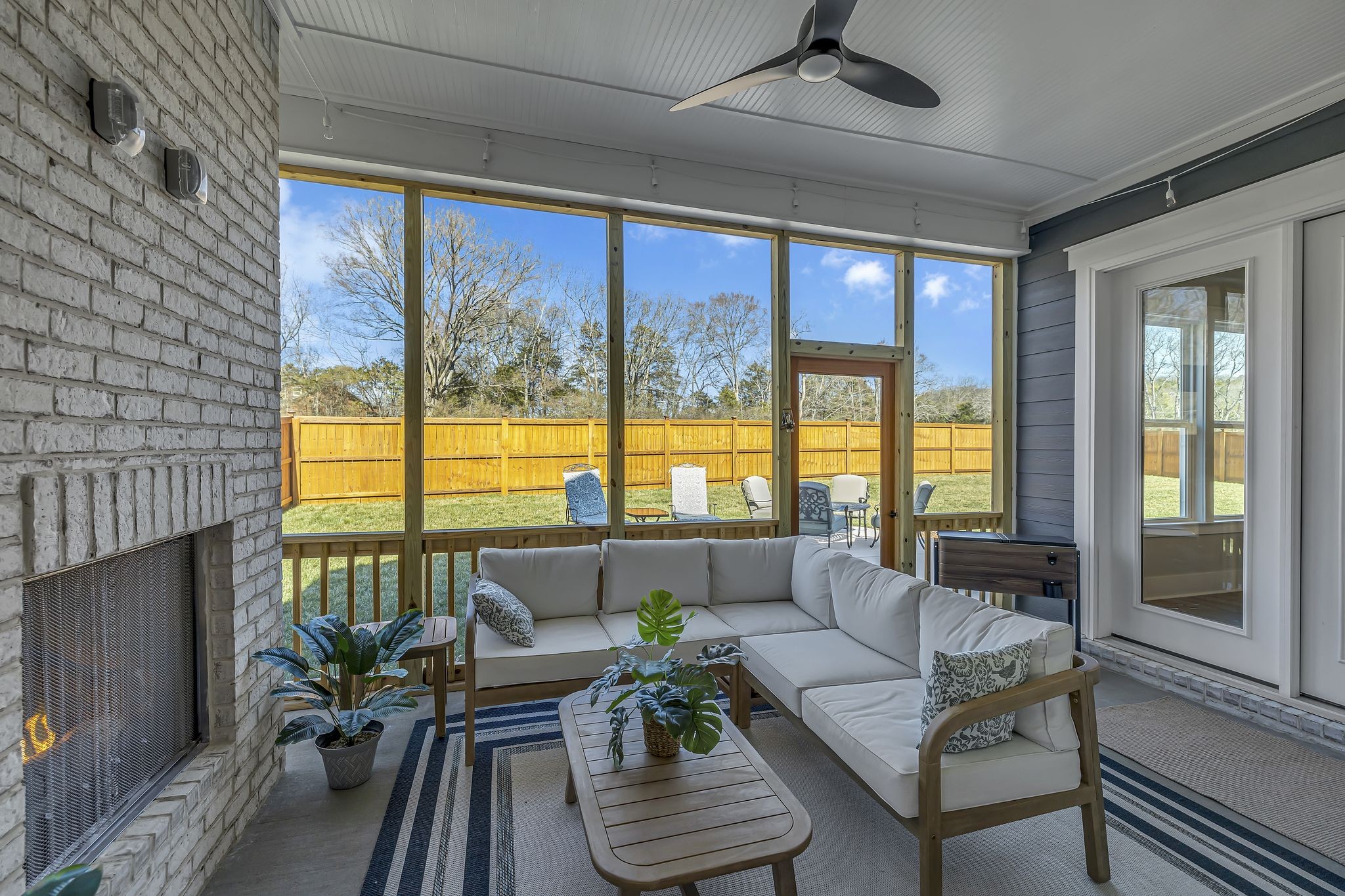 1318 Galloping Hill Way Property Photo 19