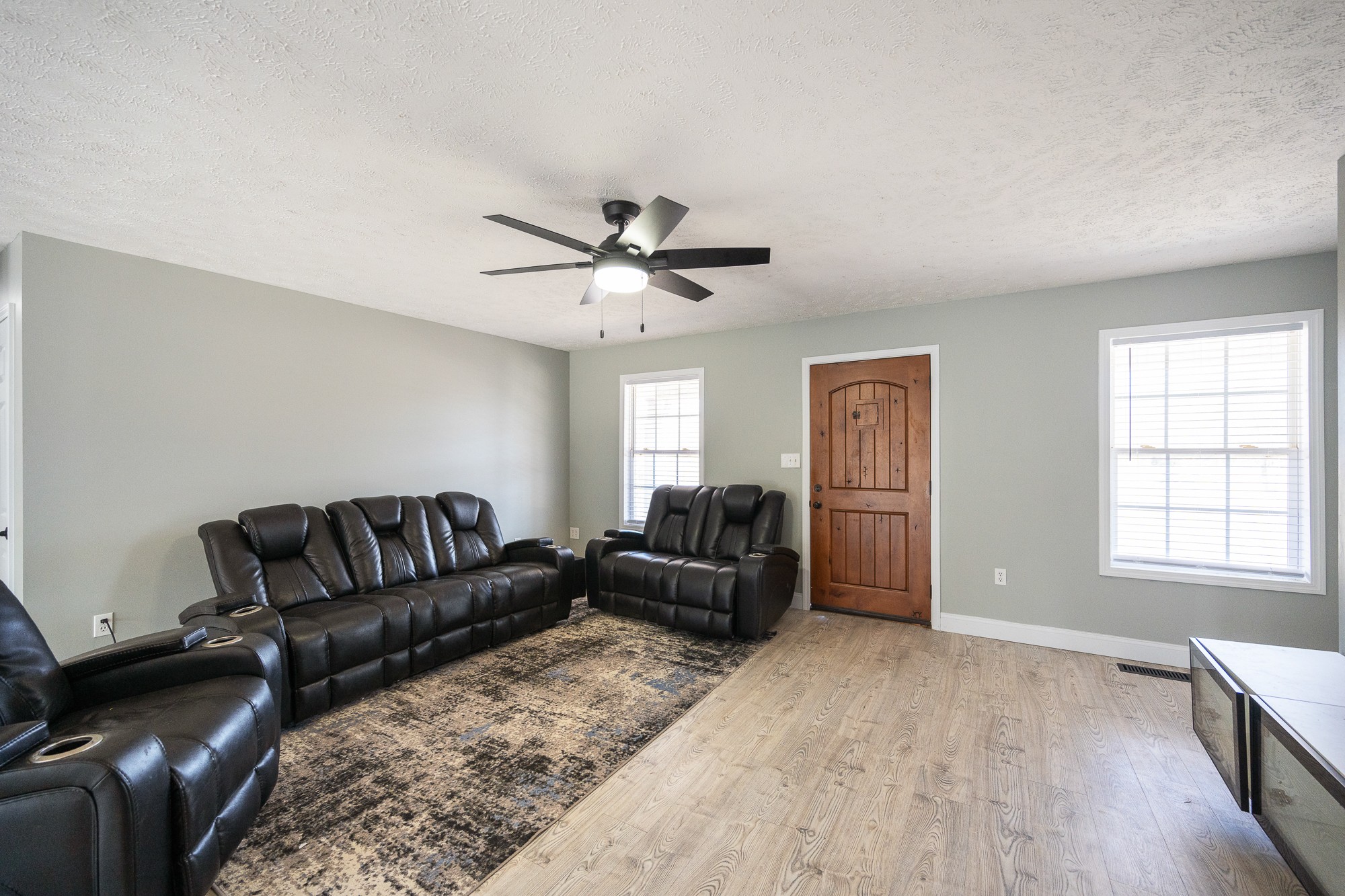 1680 Brodies Landing Rd Property Photo 5