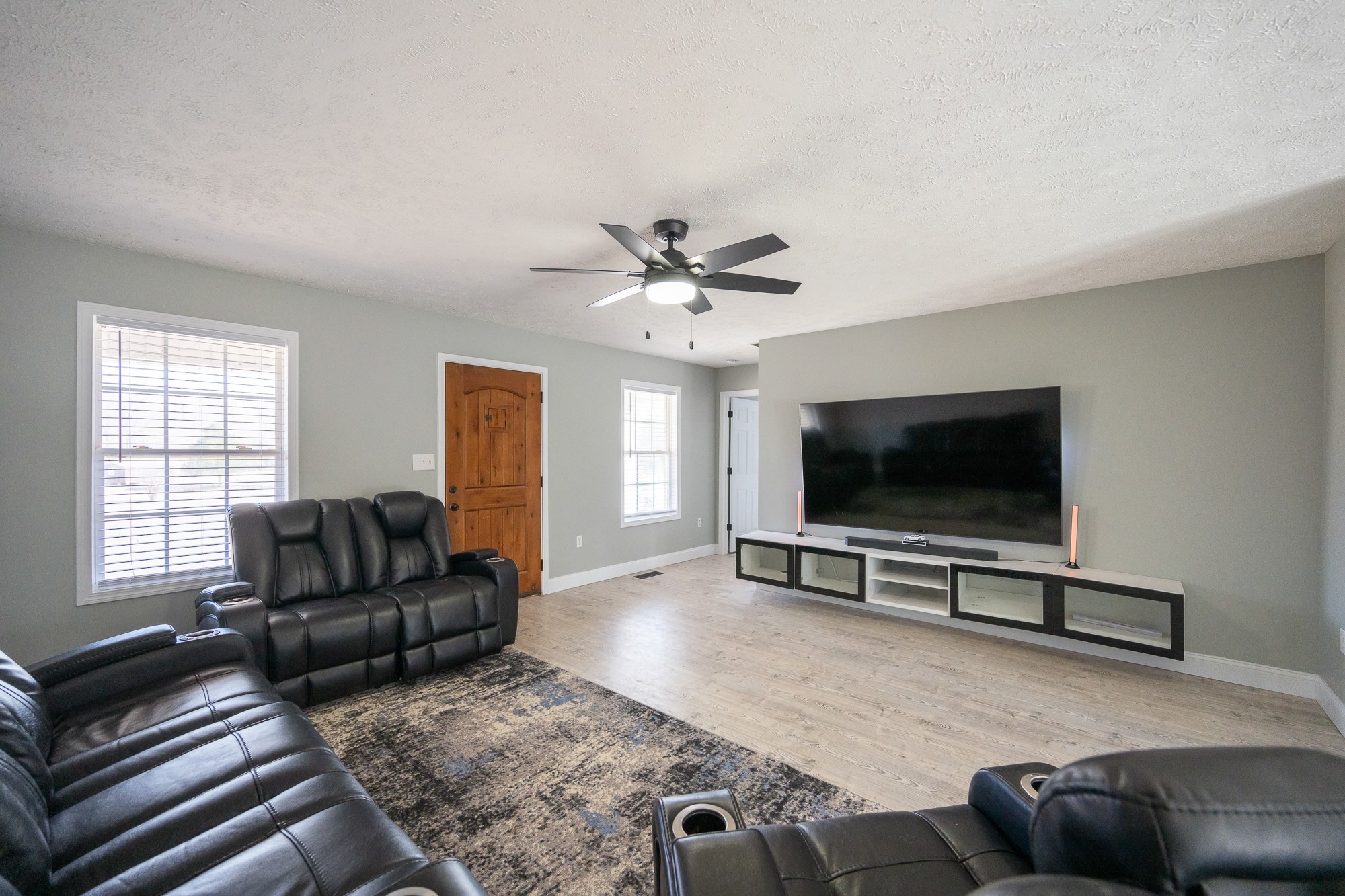 1680 Brodies Landing Rd Property Photo 6