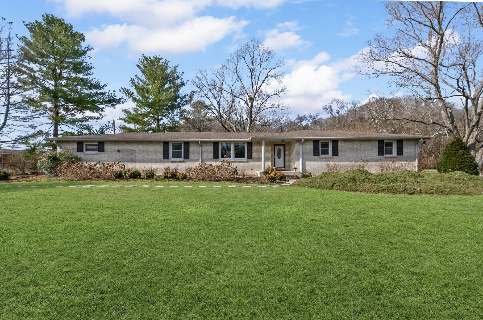 107 Harpeth Valley Rd Property Photo