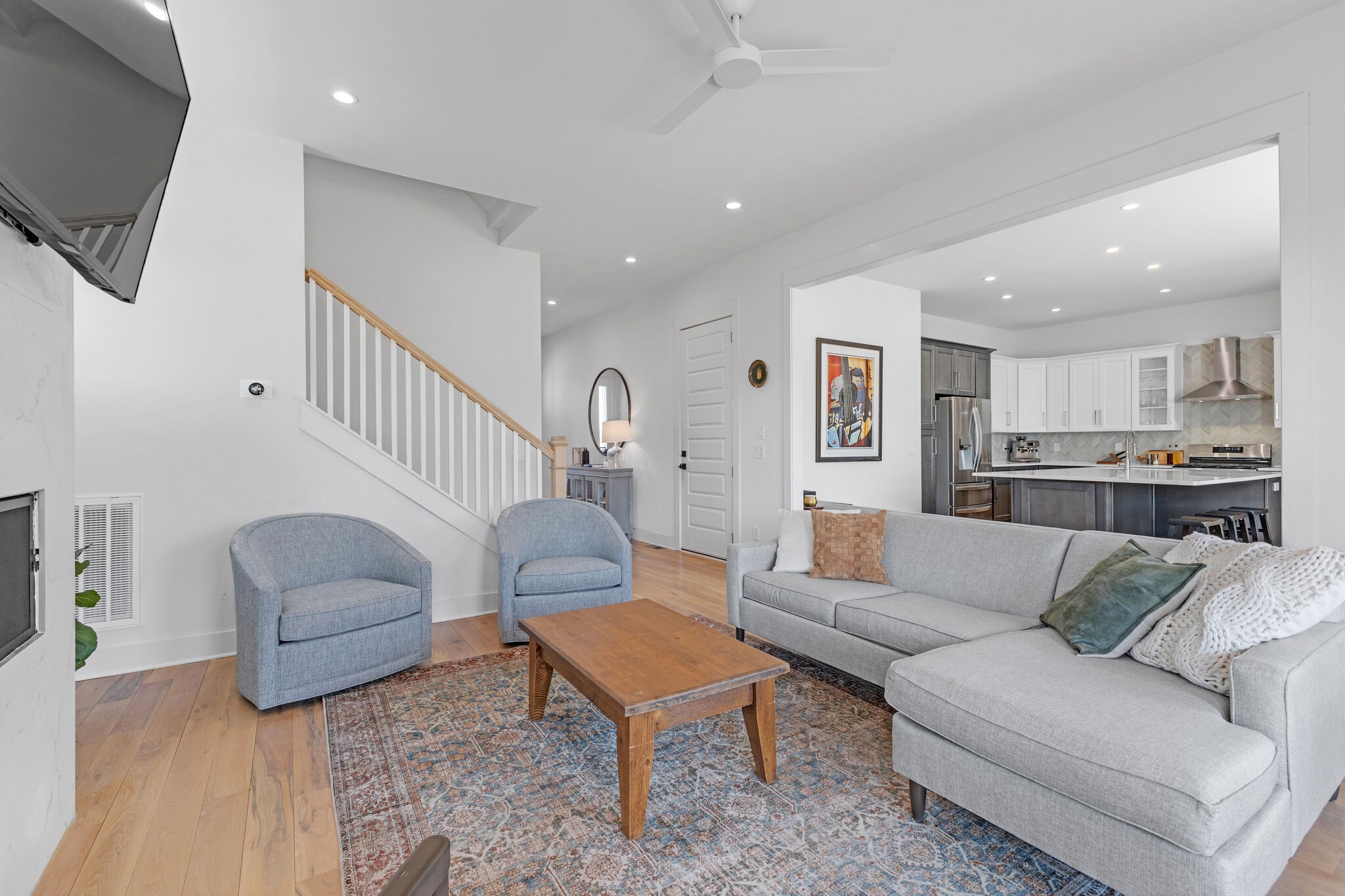6107 Cowden Ave Property Photo 11