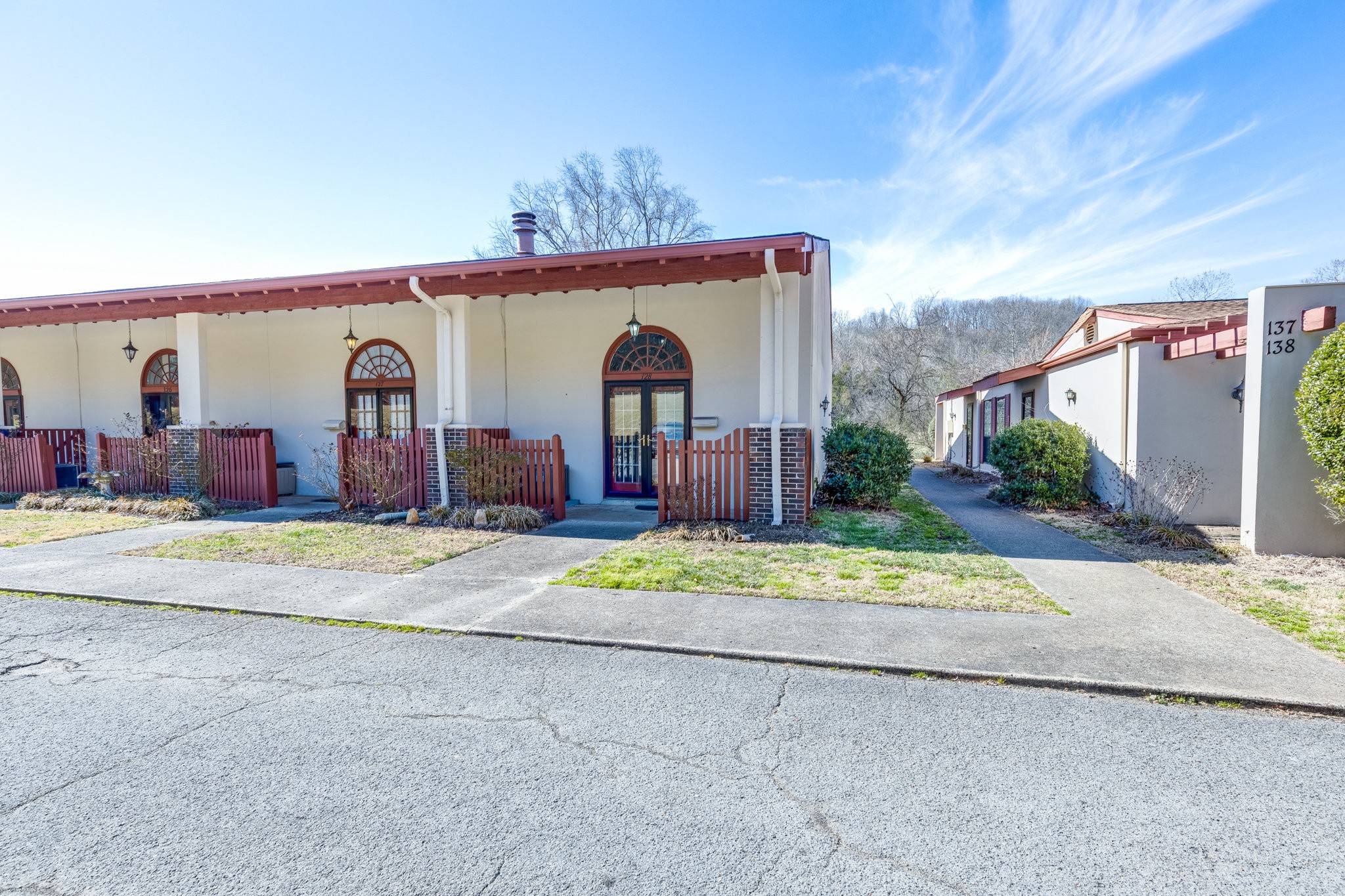 214 Old Hickory Blvd Property Photo 3