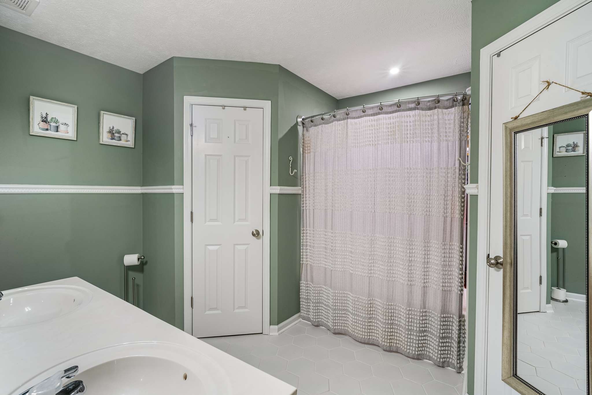 1409 Ripken Ct Property Photo 17