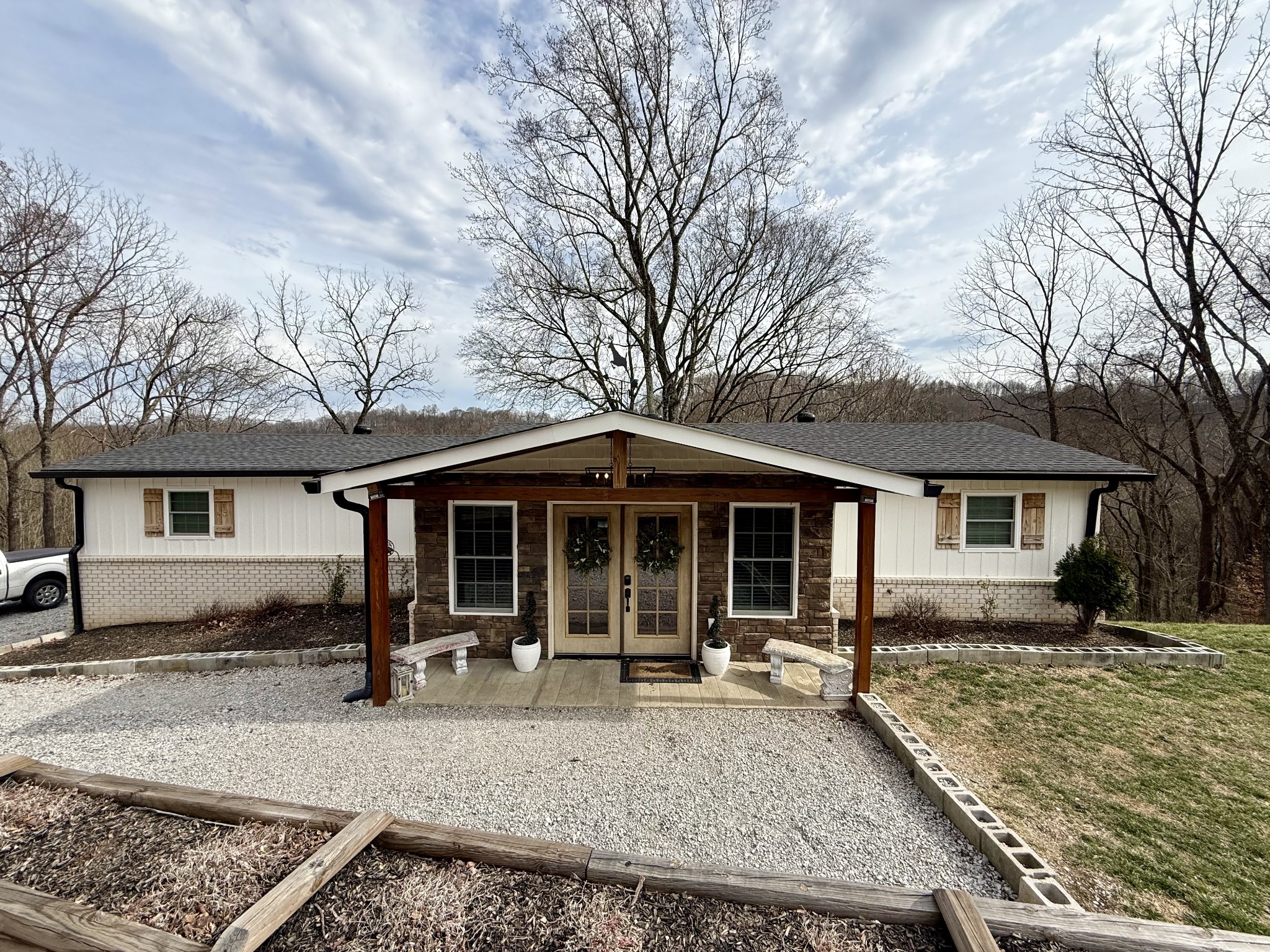 90 Maggart Rd Property Photo
