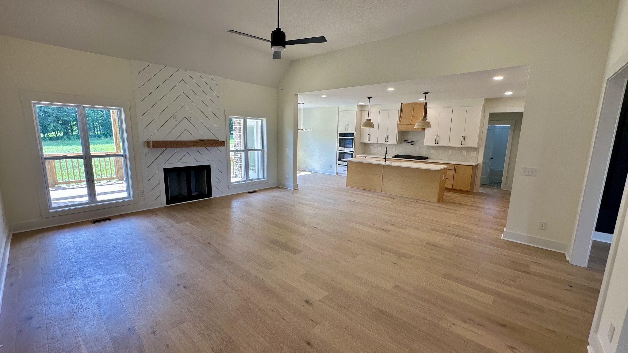 4932 Royal View Way Property Photo 1