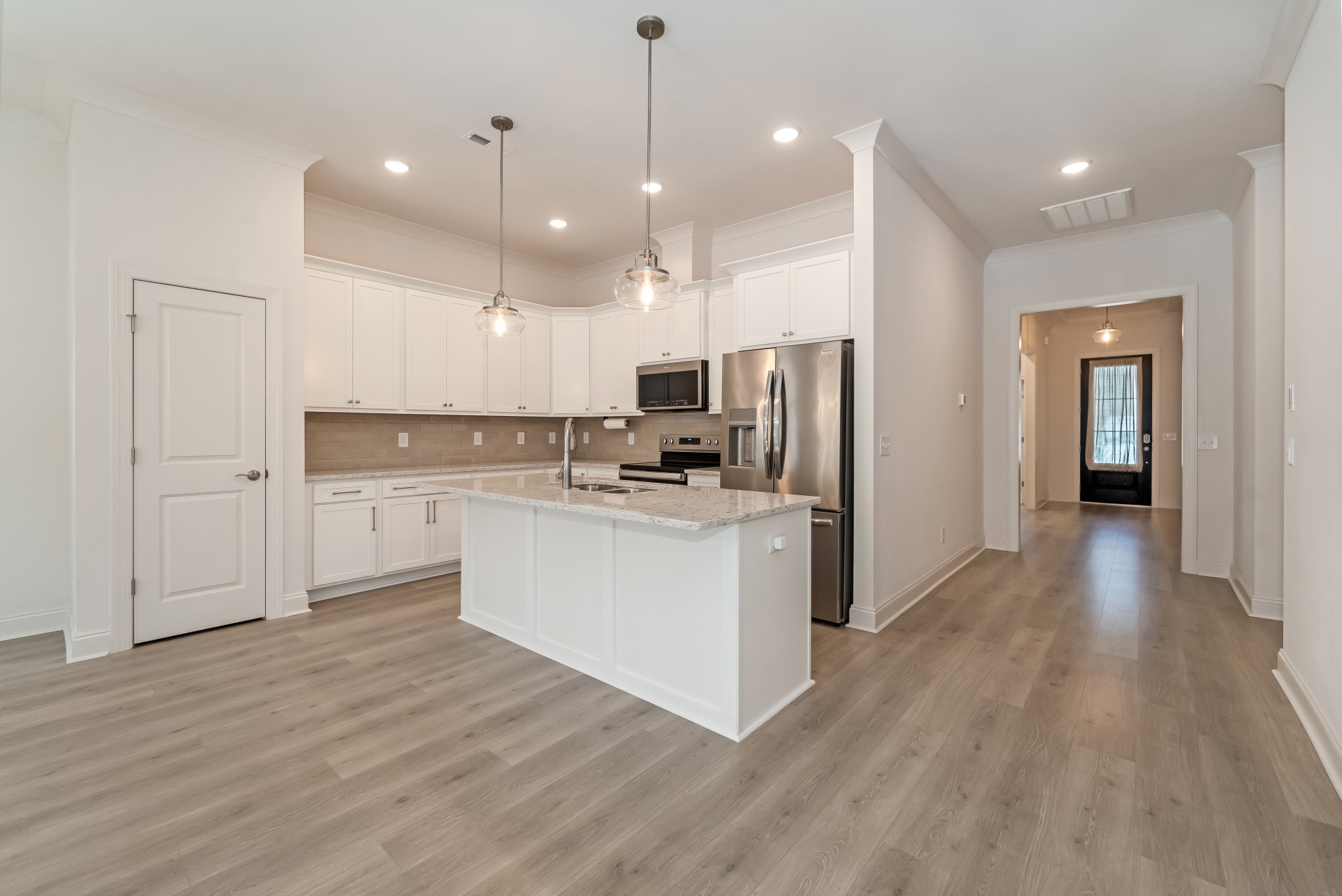 3635 Jacaranda Ln Property Photo 16