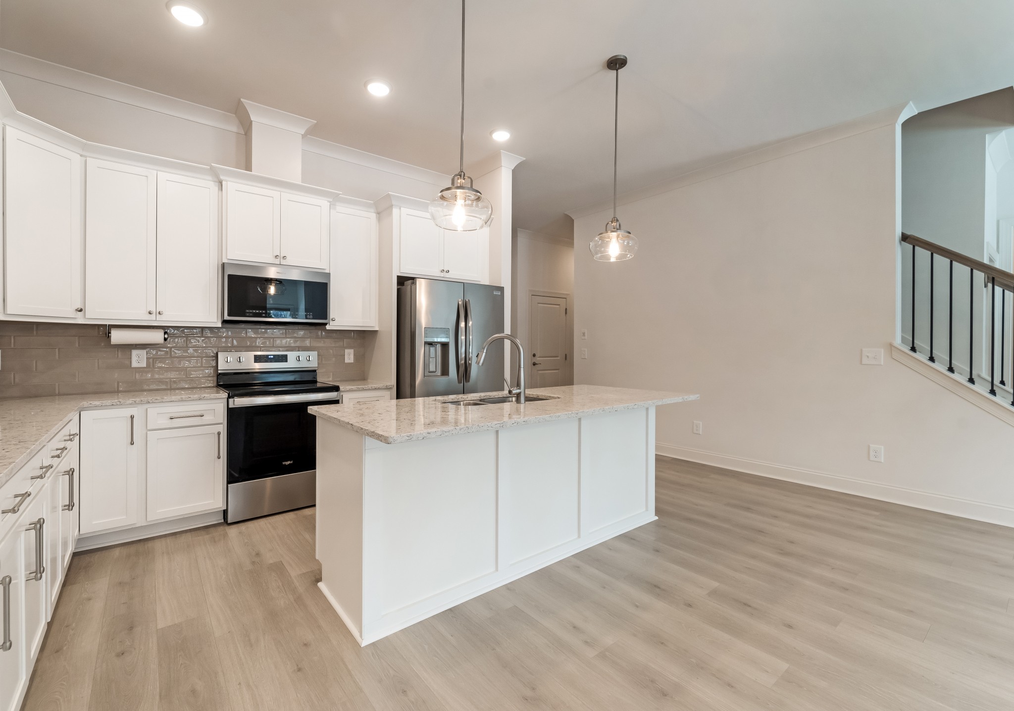 3635 Jacaranda Ln Property Photo 18