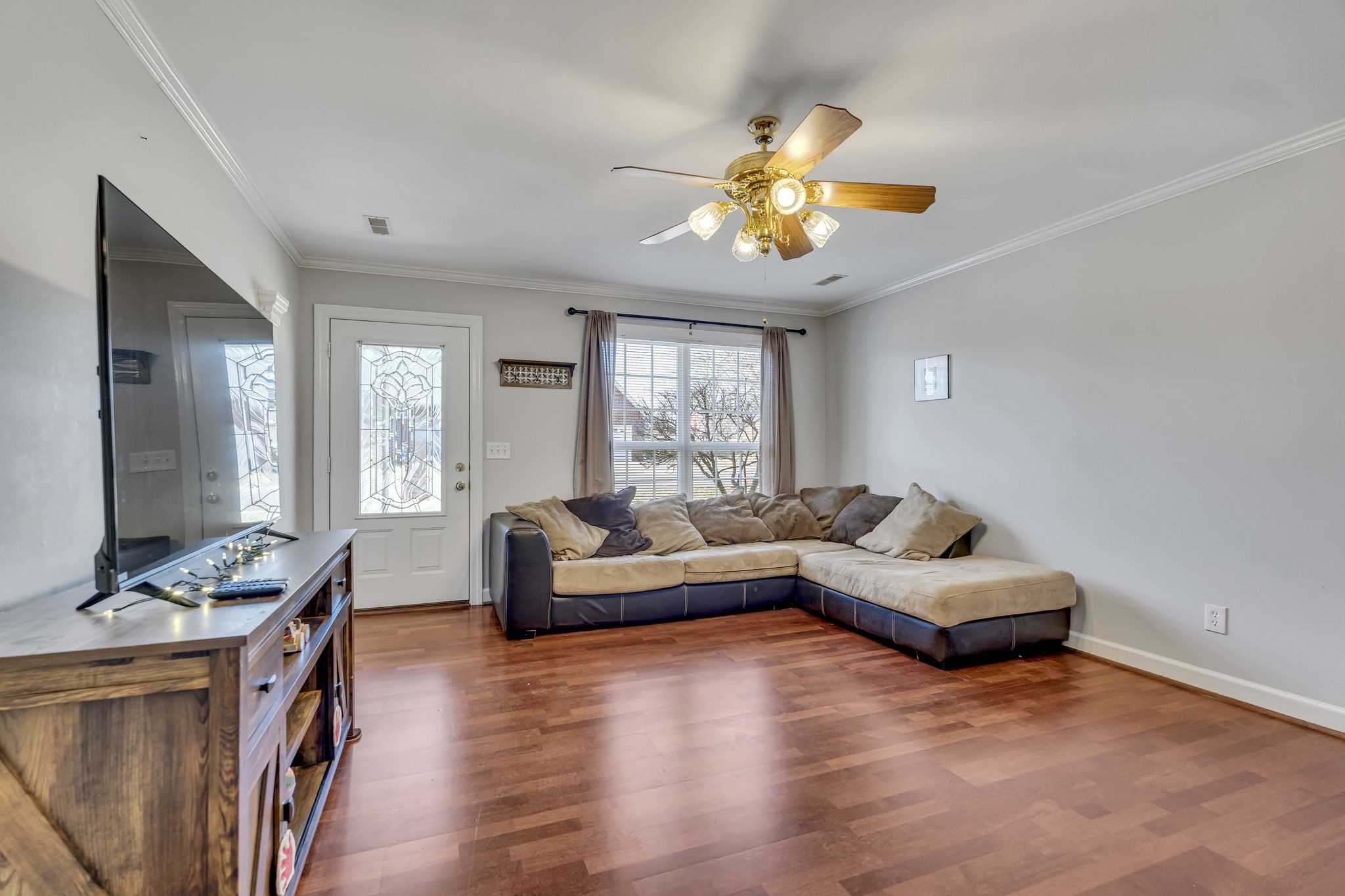 307 Dartford Ct Property Photo 6