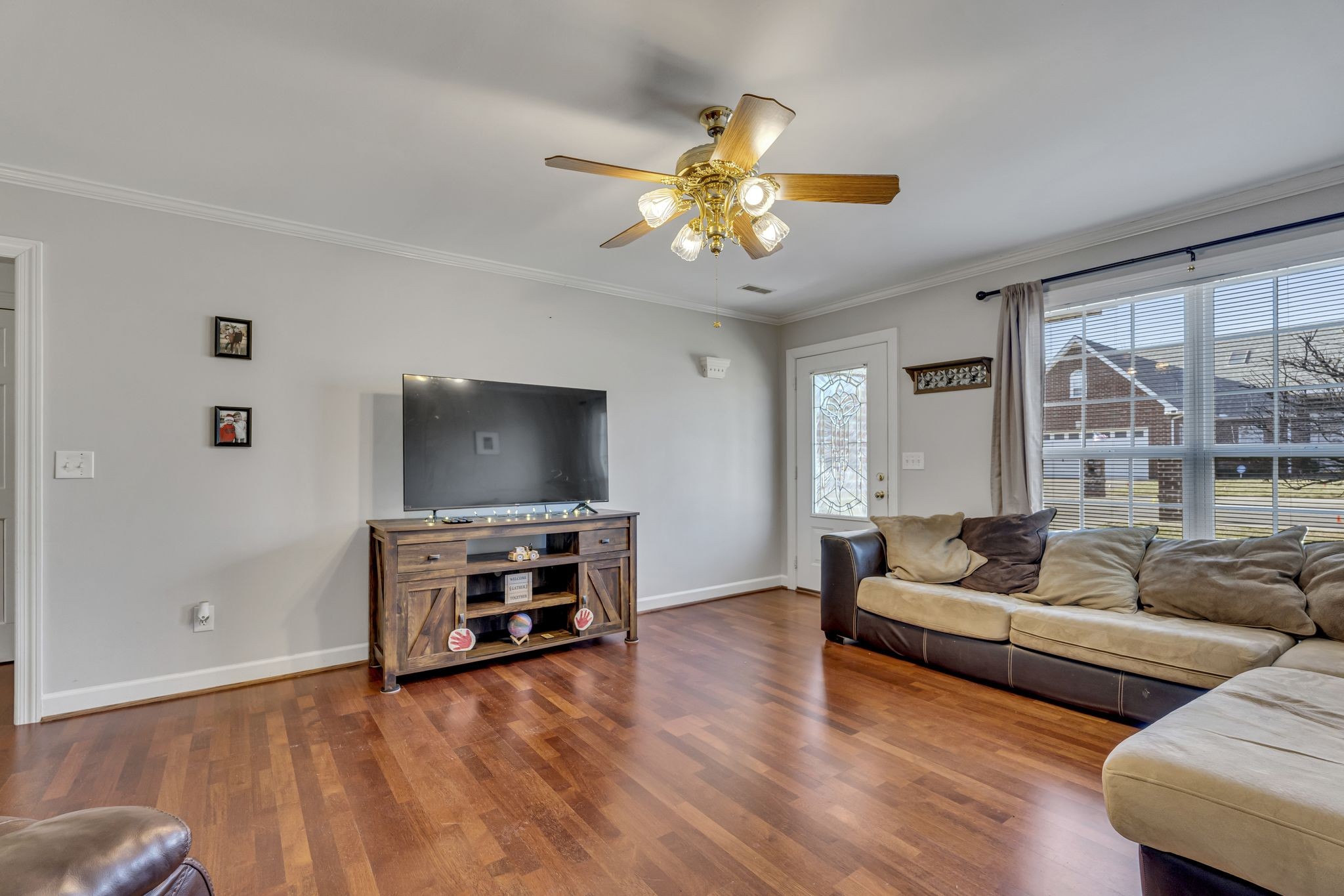 307 Dartford Ct Property Photo 7