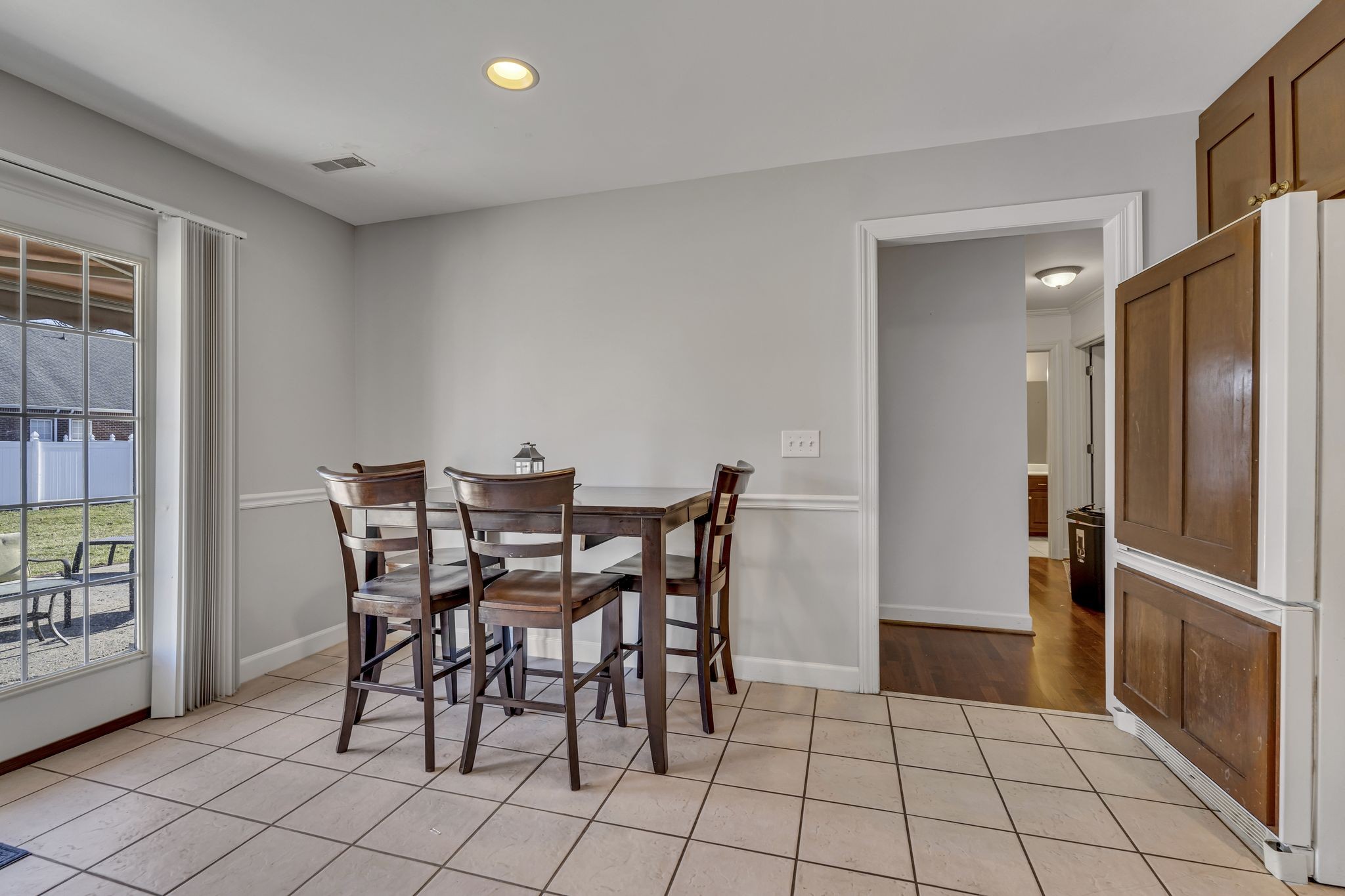 307 Dartford Ct Property Photo 13