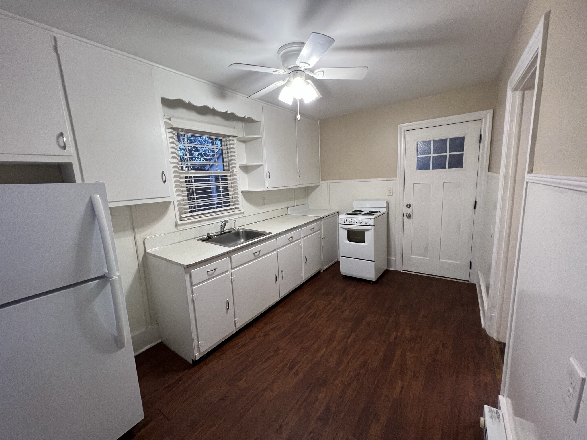 903 Murfree Ave Property Photo 4
