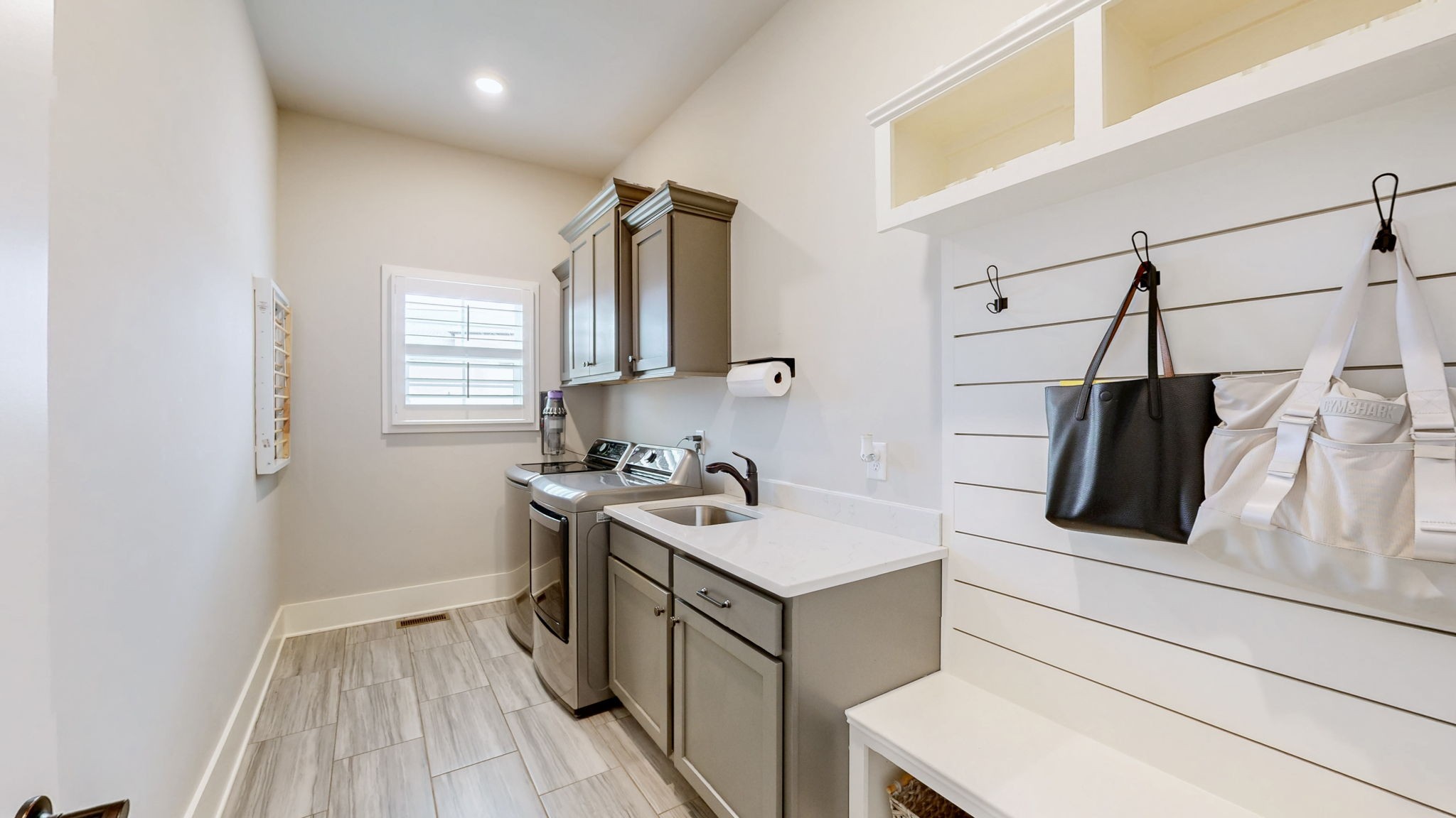 2046 Autumn Ridge Way Property Photo 32