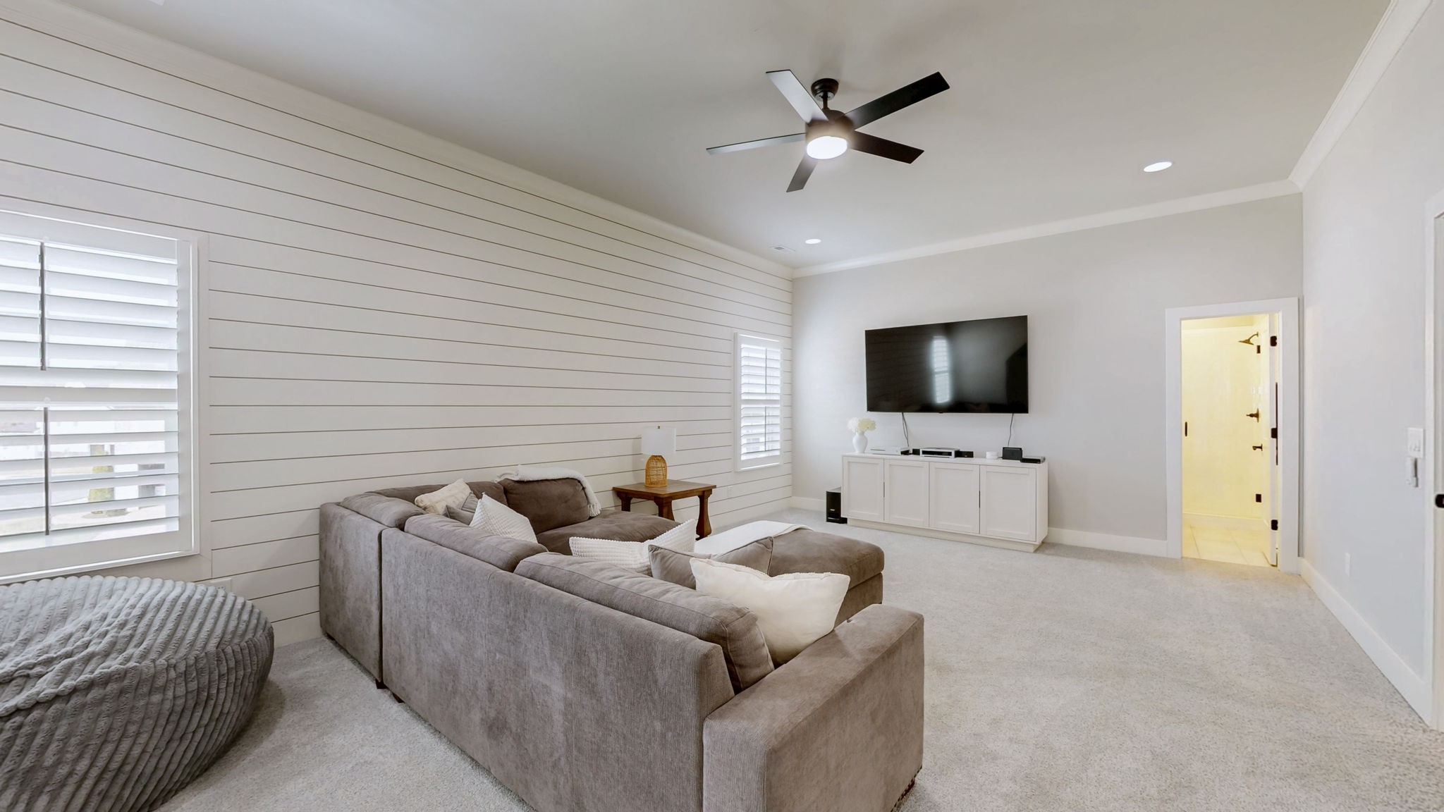 2046 Autumn Ridge Way Property Photo 35