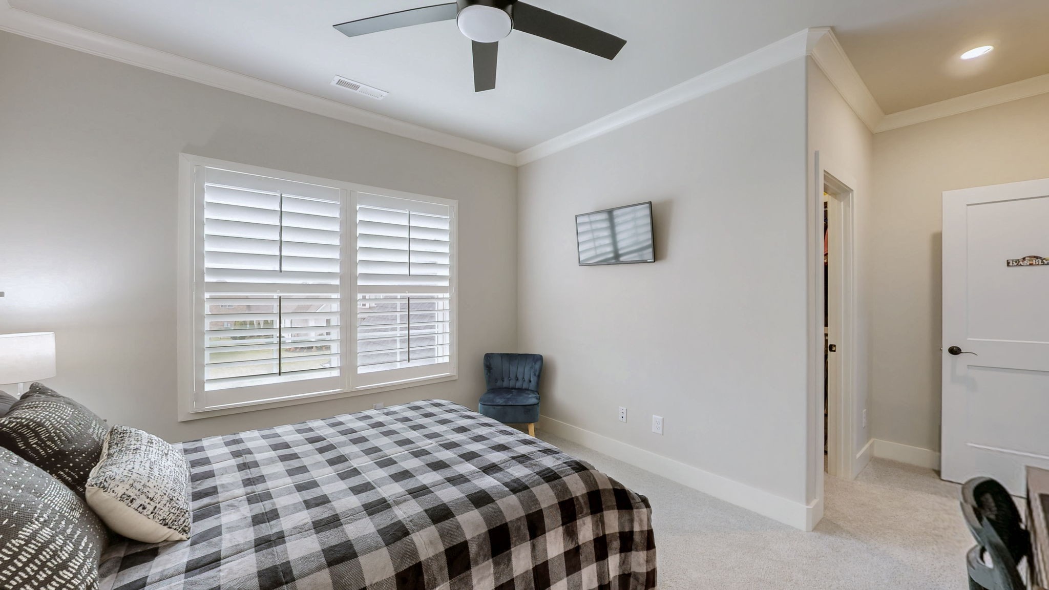 2046 Autumn Ridge Way Property Photo 40