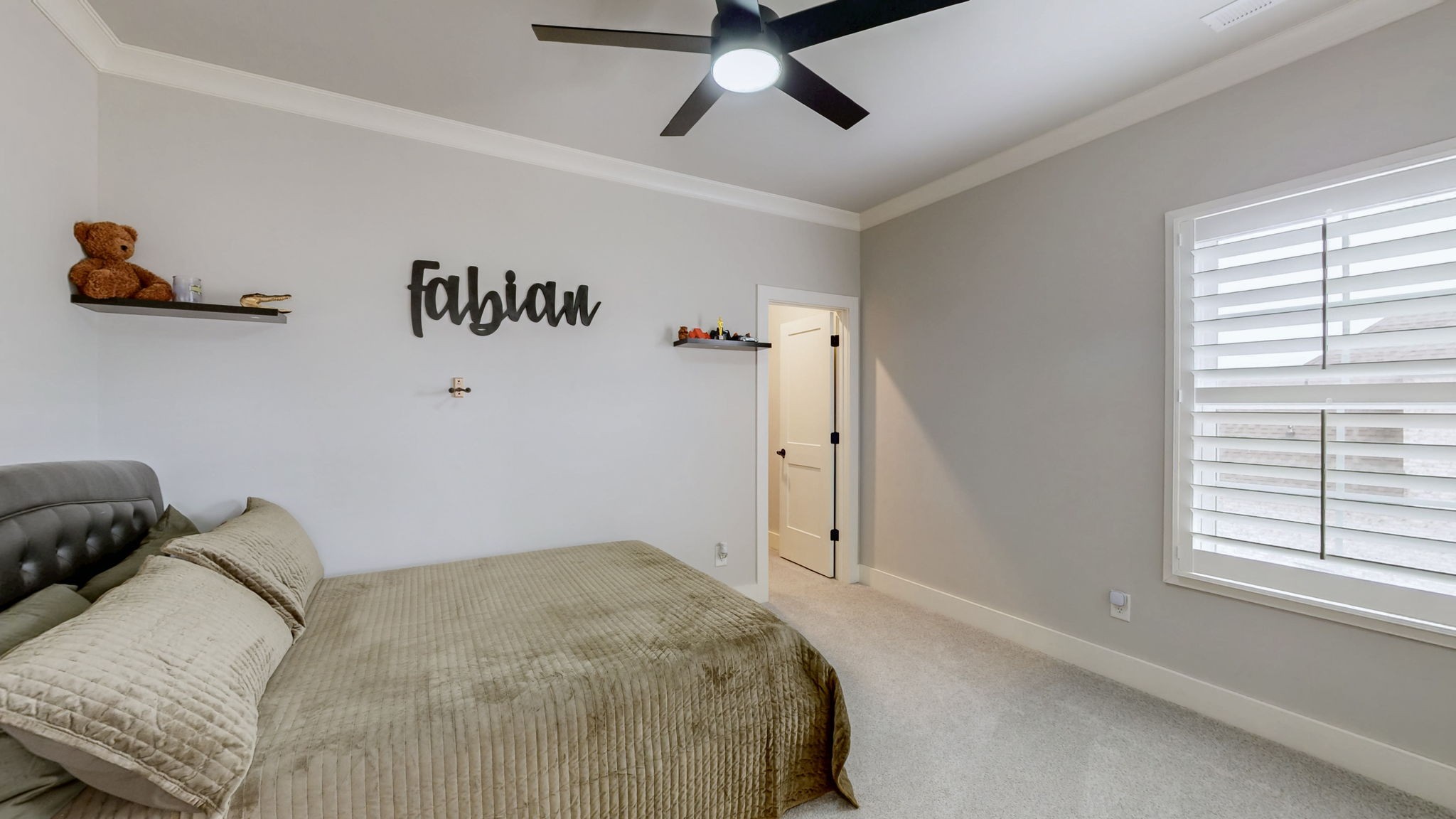 2046 Autumn Ridge Way Property Photo 45