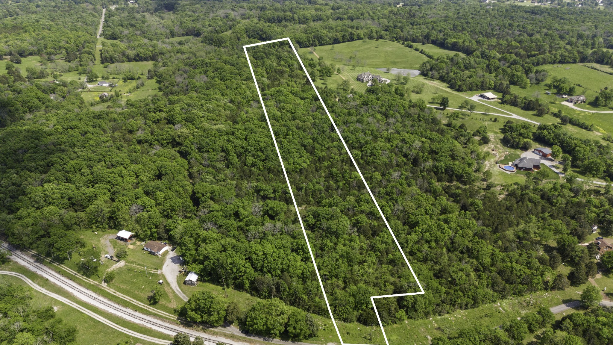 35 Farmstead Lane Property Photo 6