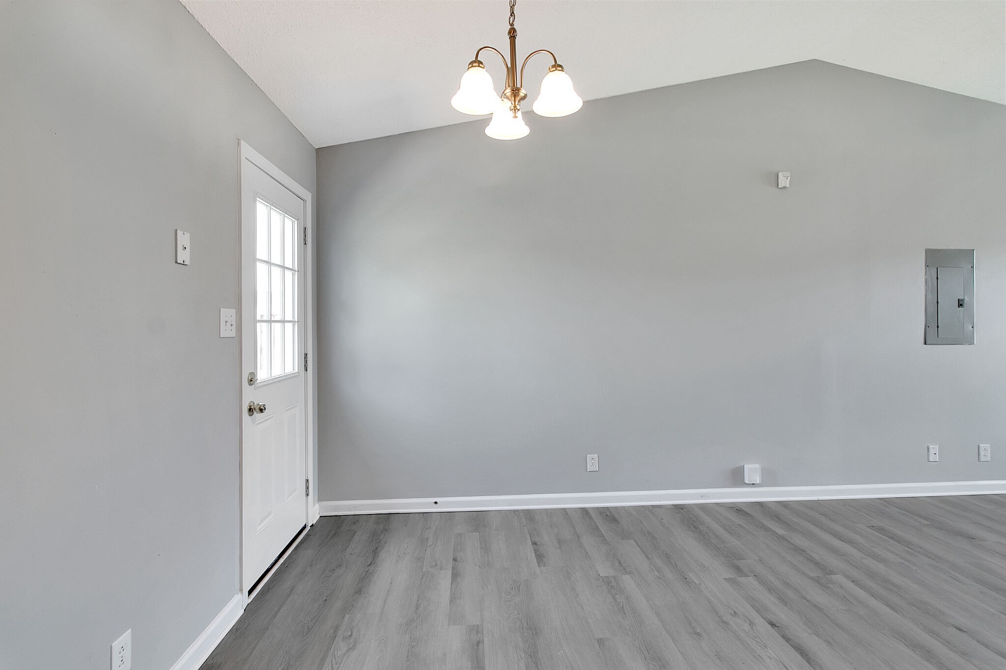 1112 Timothy Ave Property Photo 11