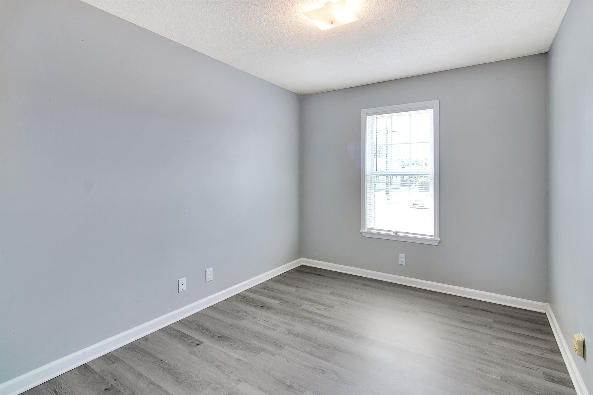 1112 Timothy Ave Property Photo 18