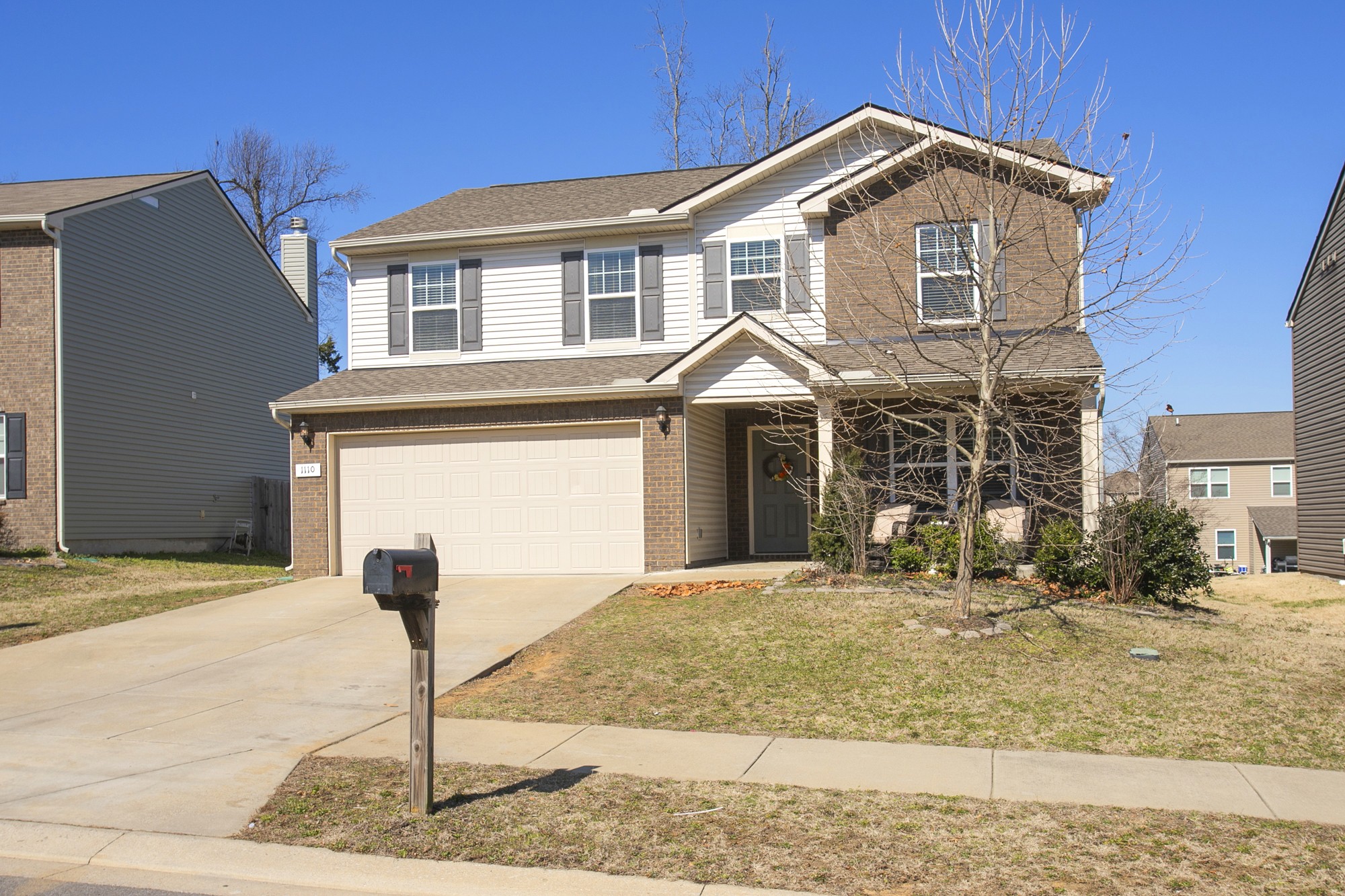 1110 Pickett Rd Property Photo 2
