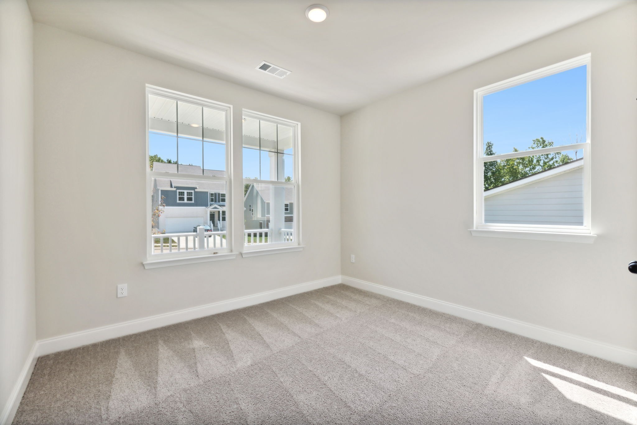 6702 Hanworth Trce Property Photo 6