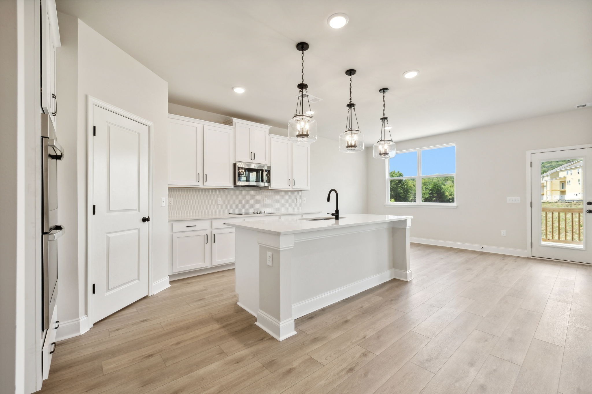 6702 Hanworth Trce Property Photo 10