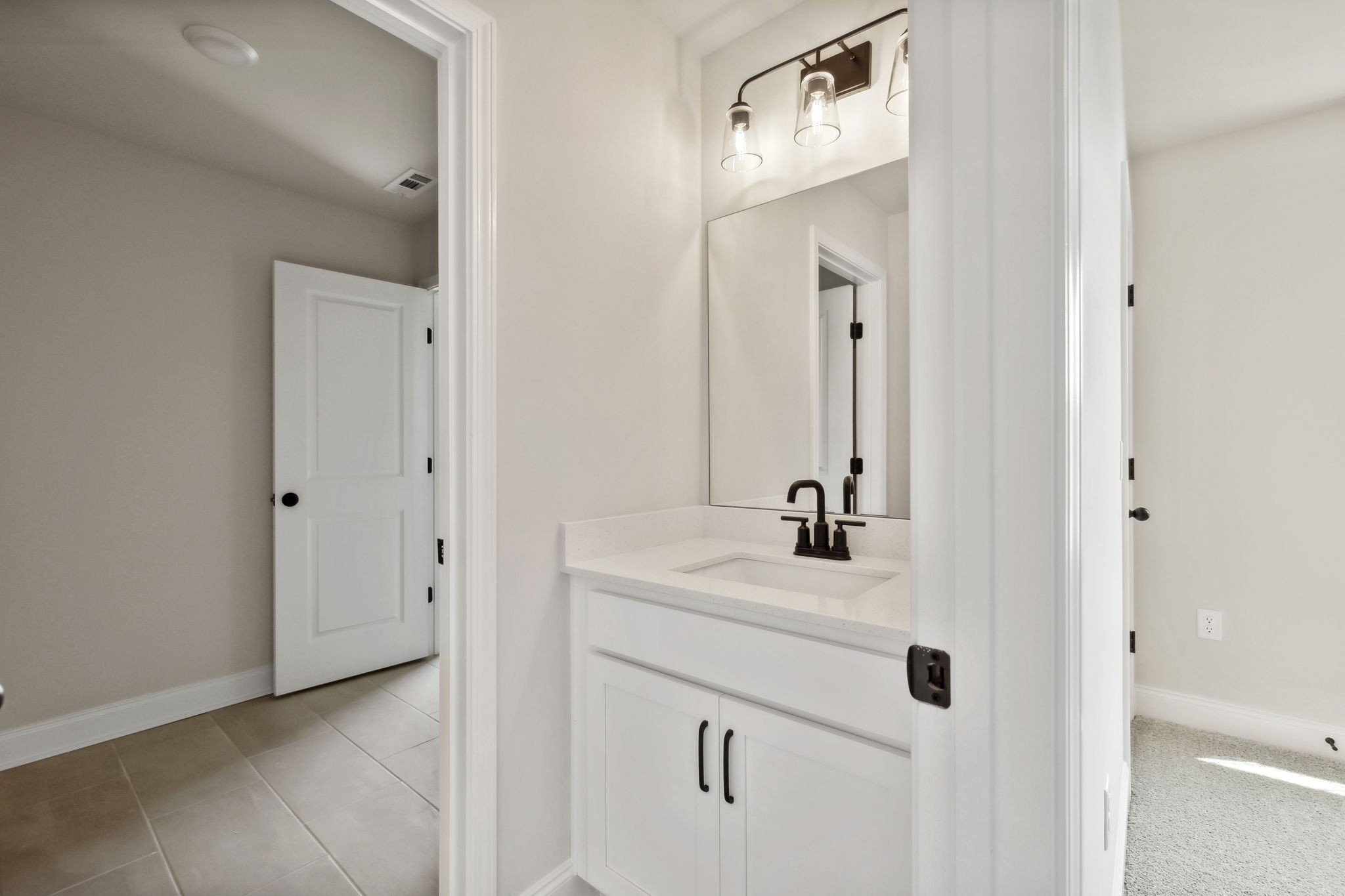 6702 Hanworth Trce Property Photo 41