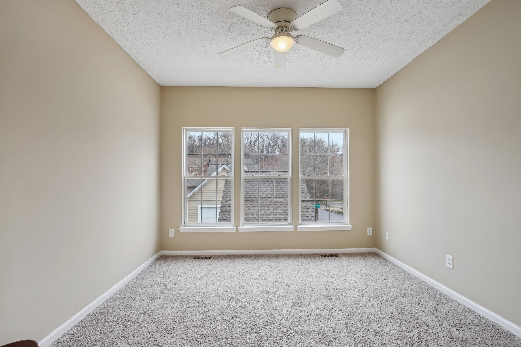 7841 Heaton Way Property Photo 13