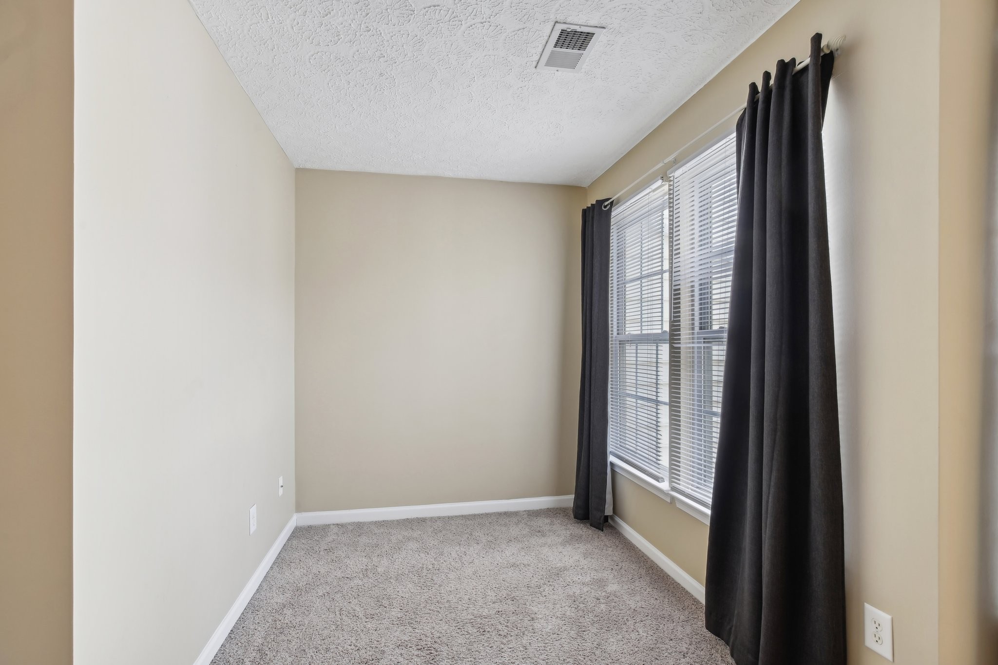 7841 Heaton Way Property Photo 20
